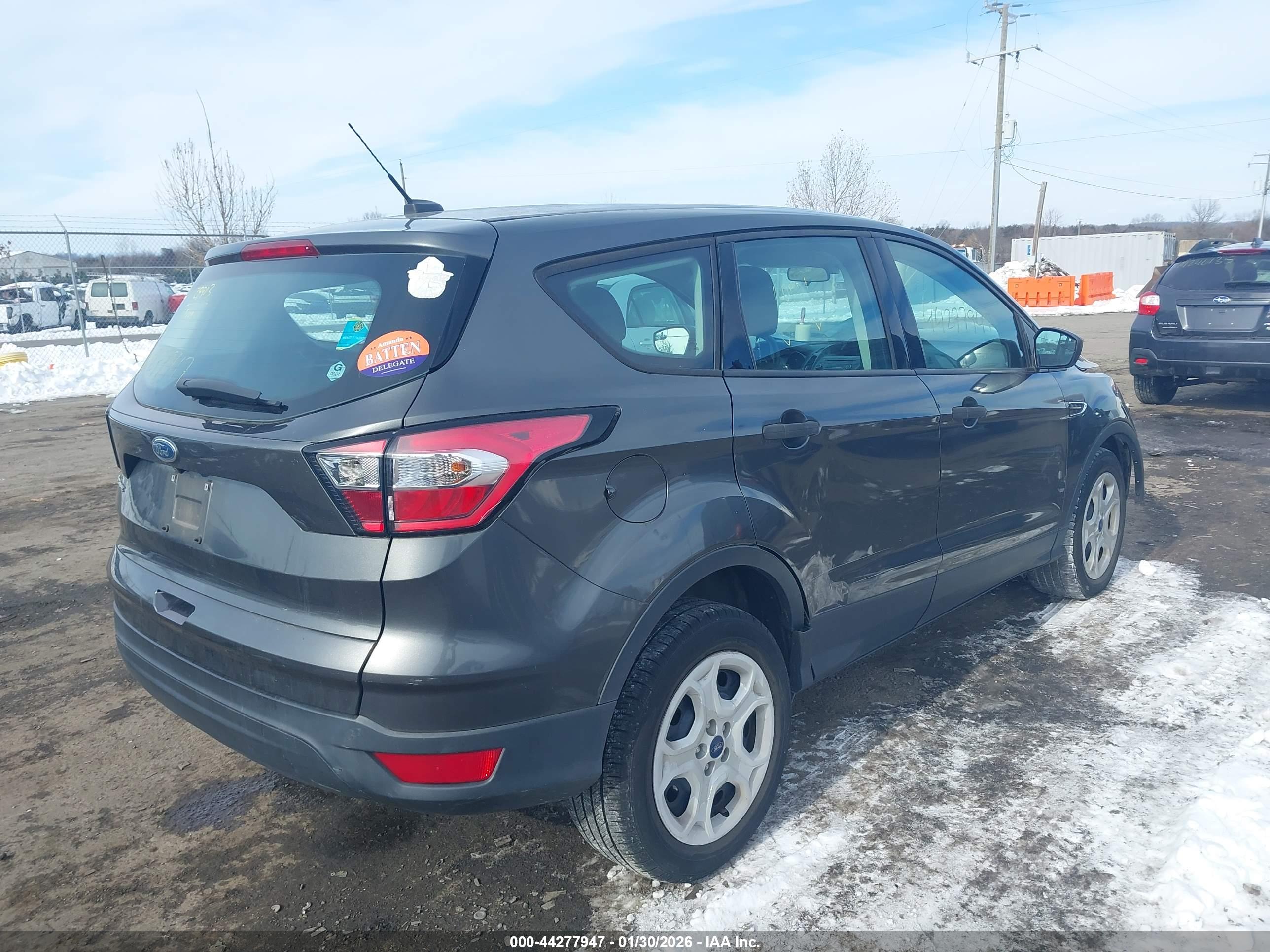 FORD ESCAPE image 4