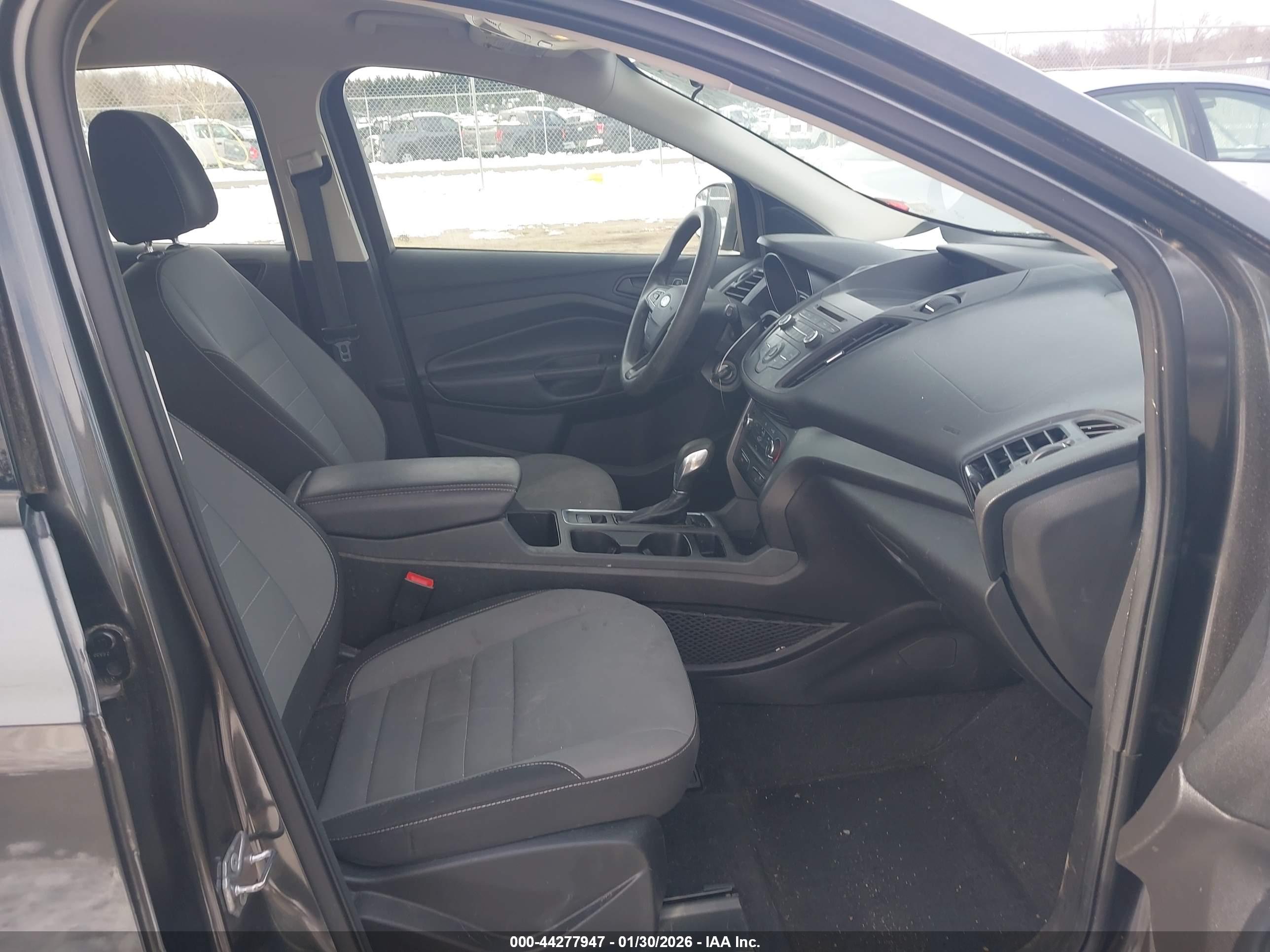 FORD ESCAPE image 5