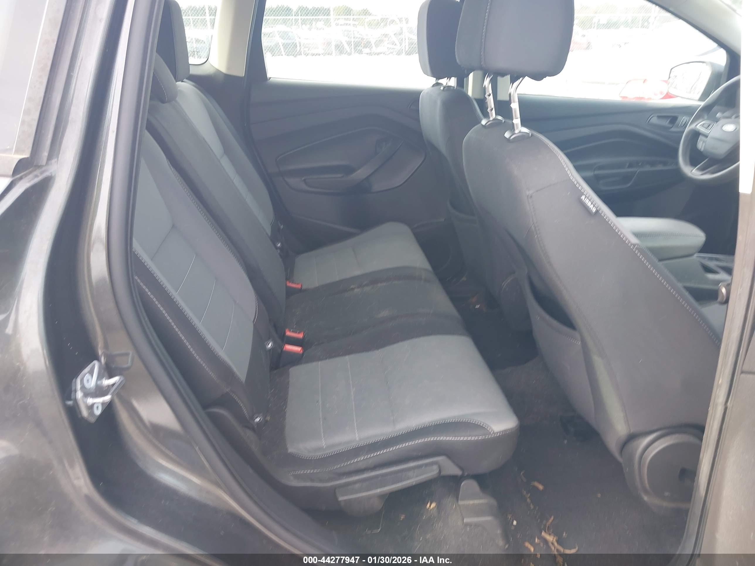 FORD ESCAPE image 8