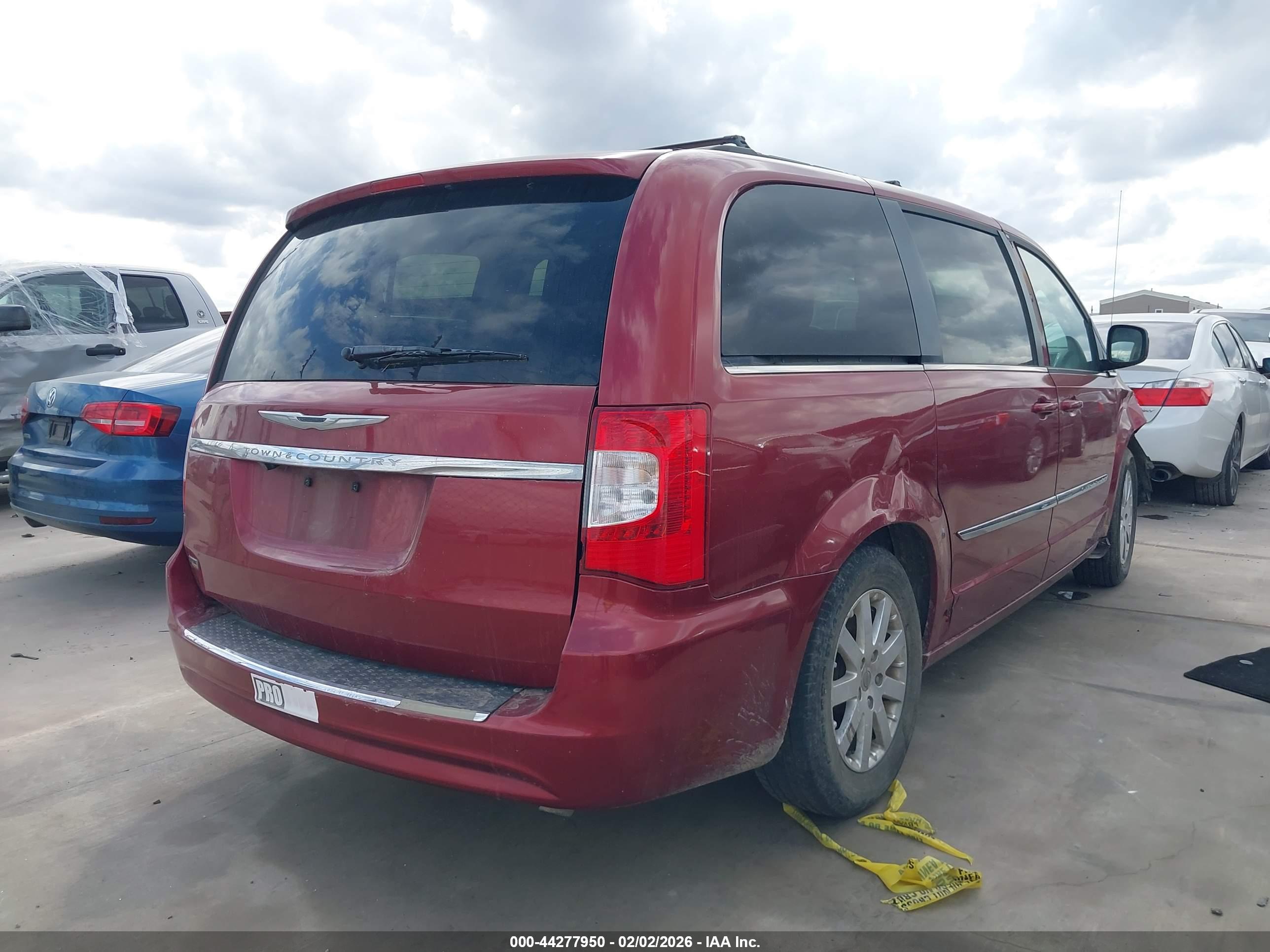 CHRYSLER TOWN image 4
