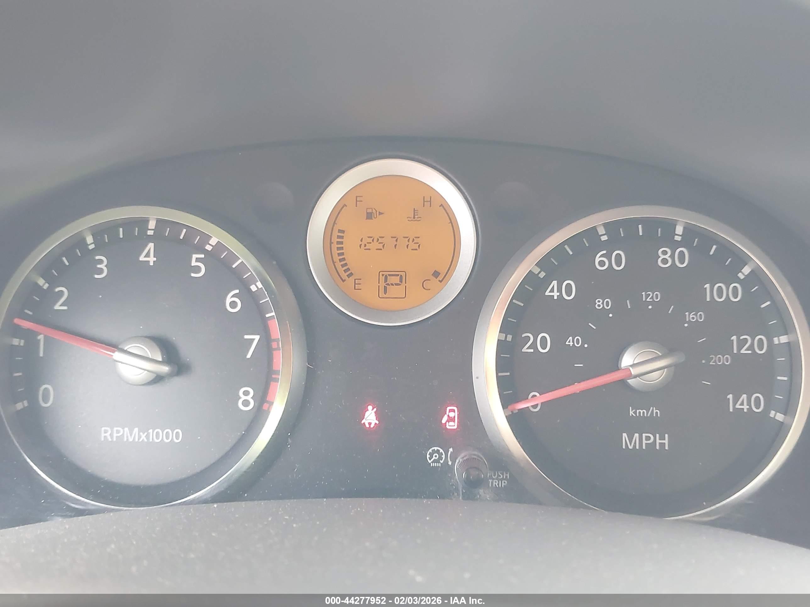NISSAN SENTRA image 7