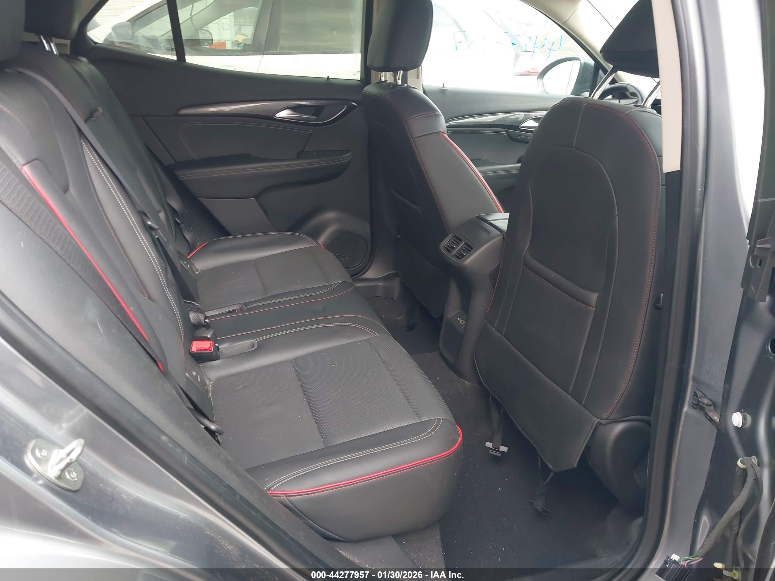 BUICK ENVISION image 8