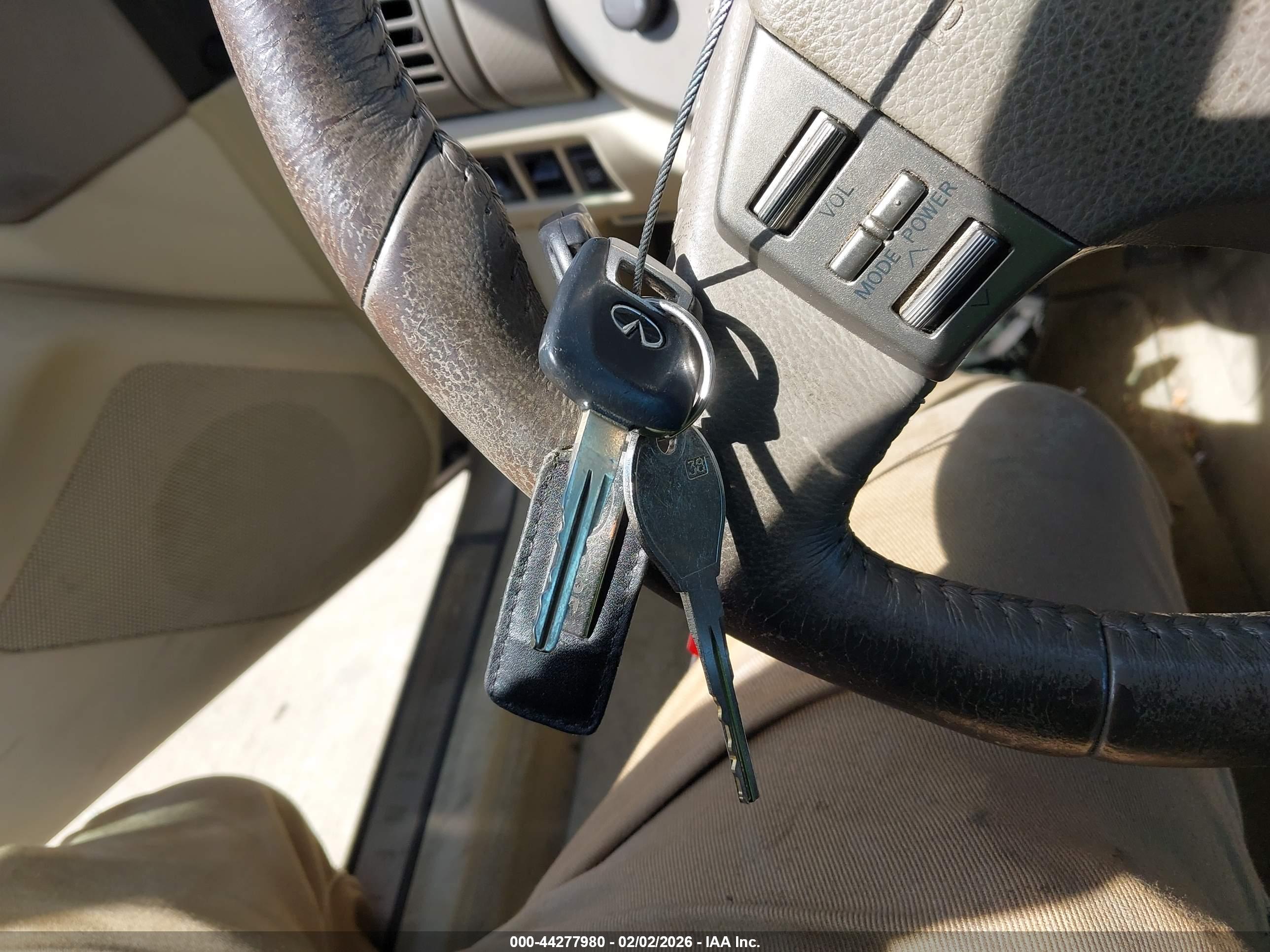 INFINITI G35 image 11