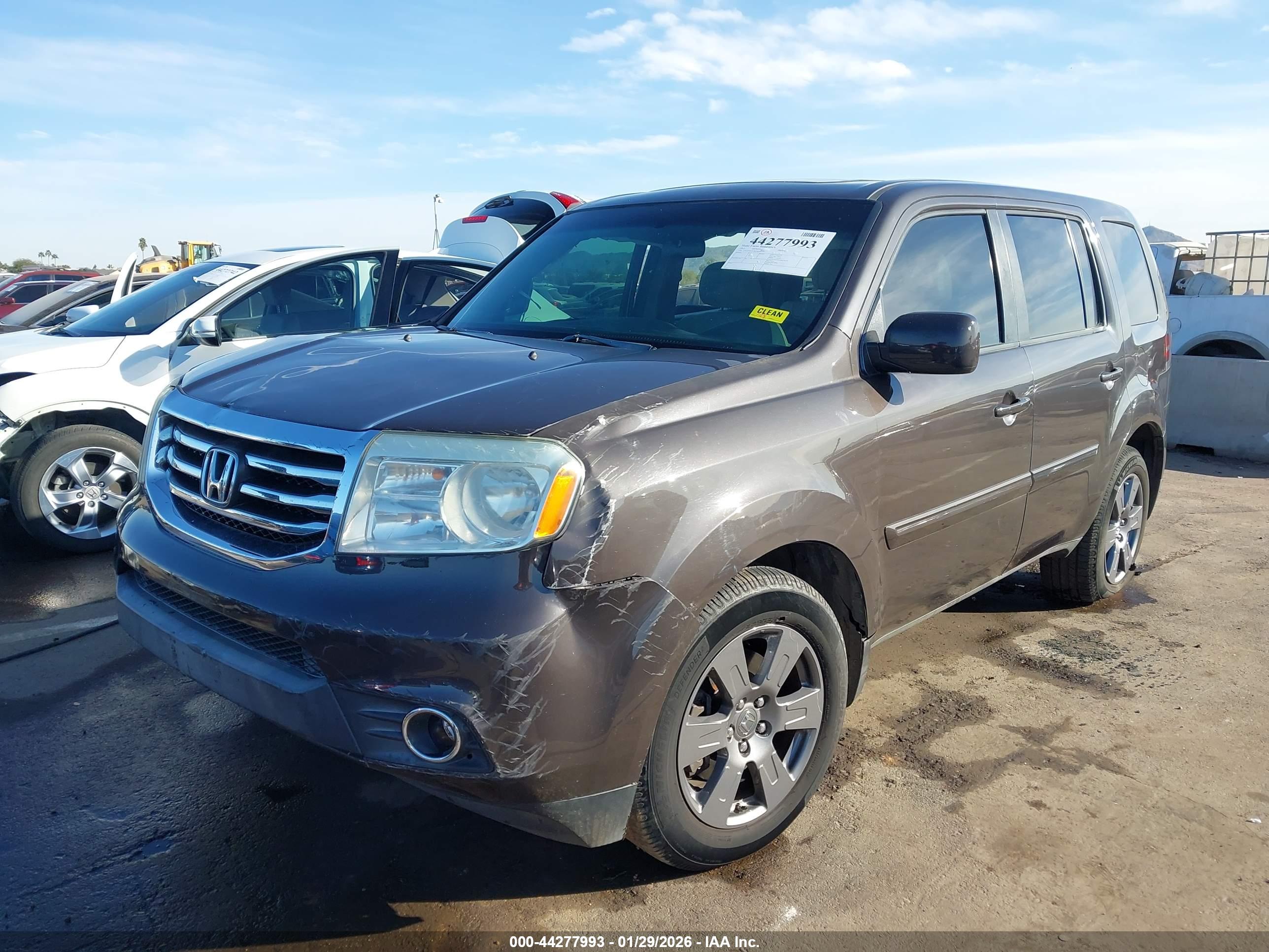 HONDA PILOT image 2