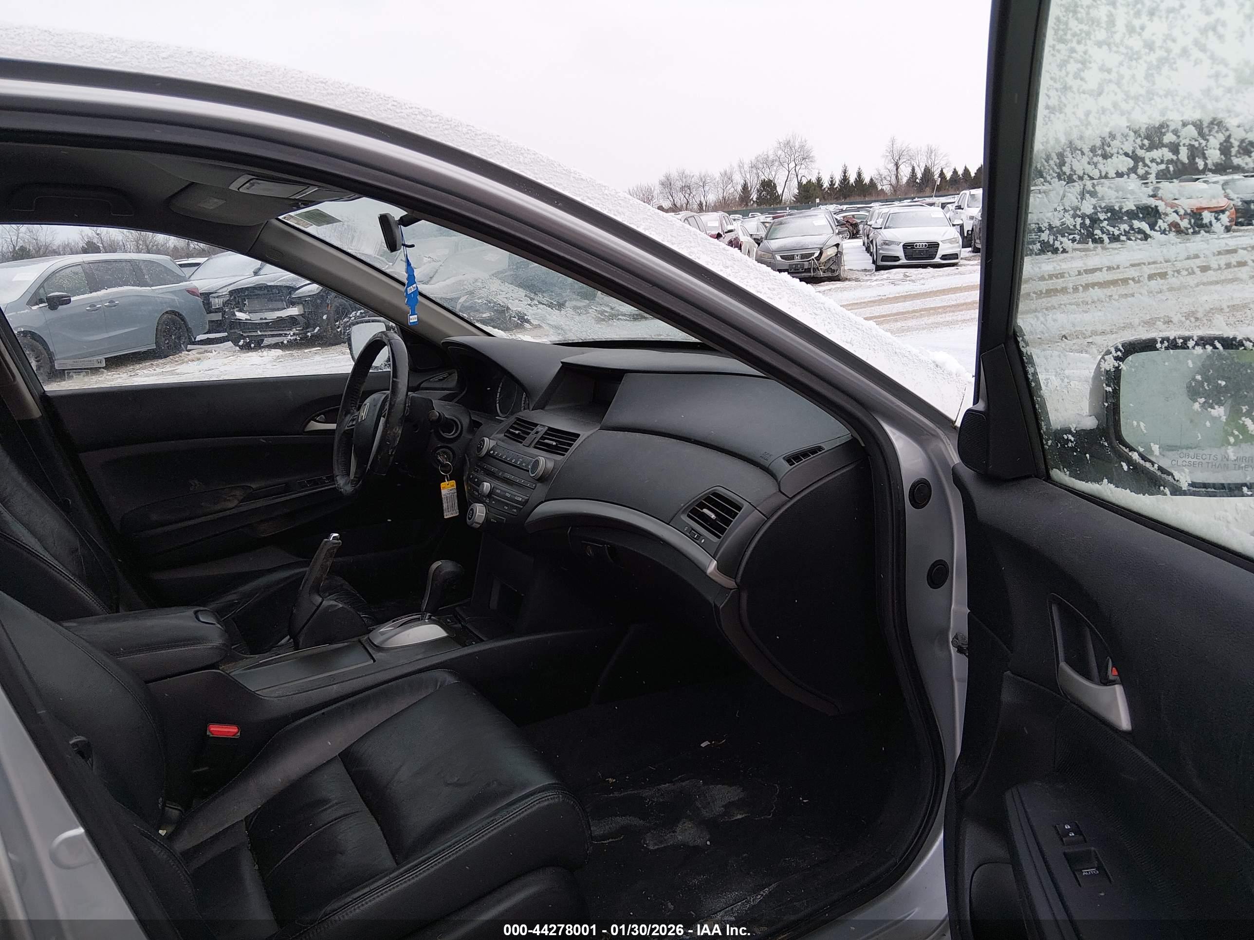 HONDA ACCORD image 5