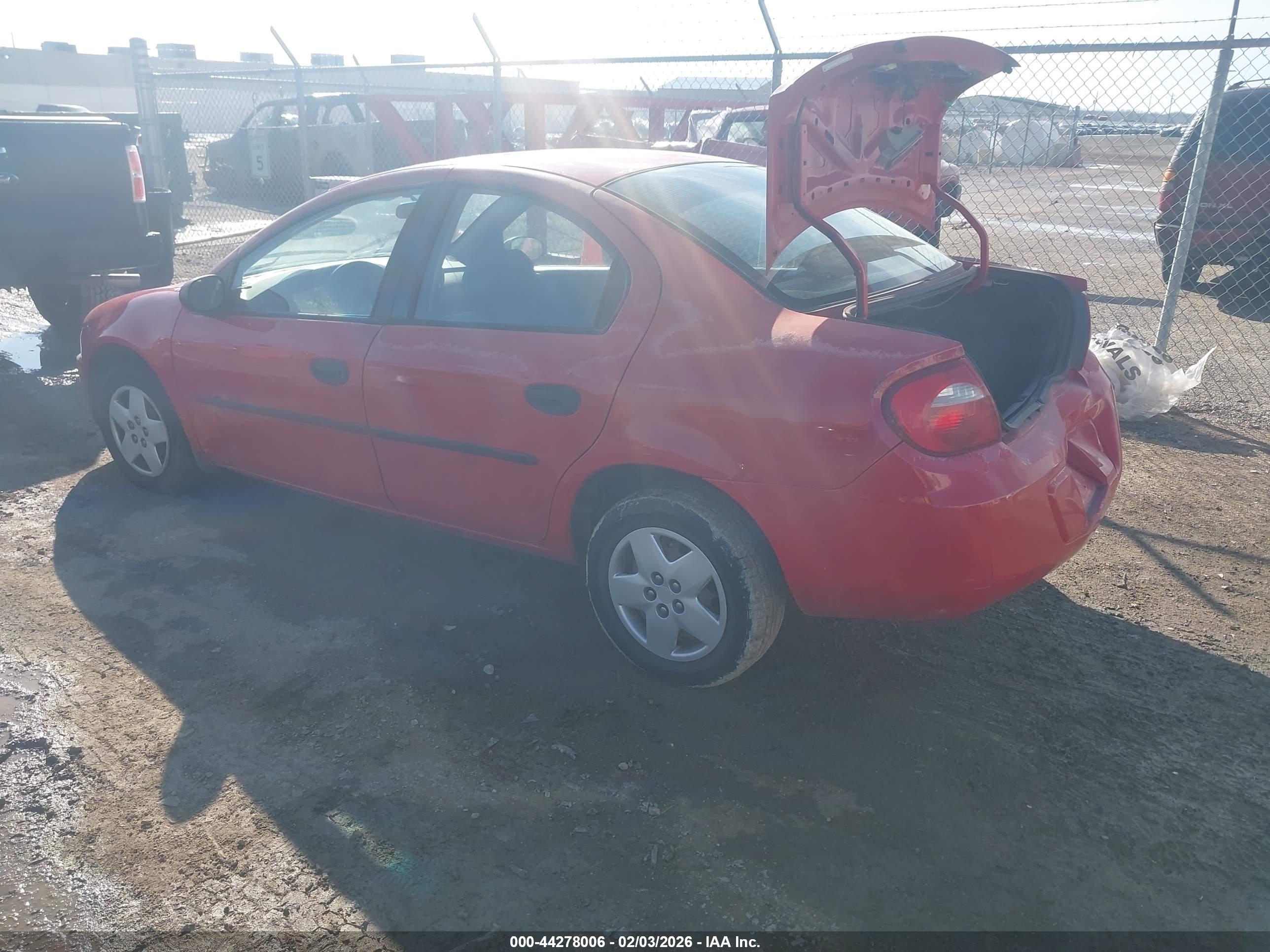 DODGE NEON image 3