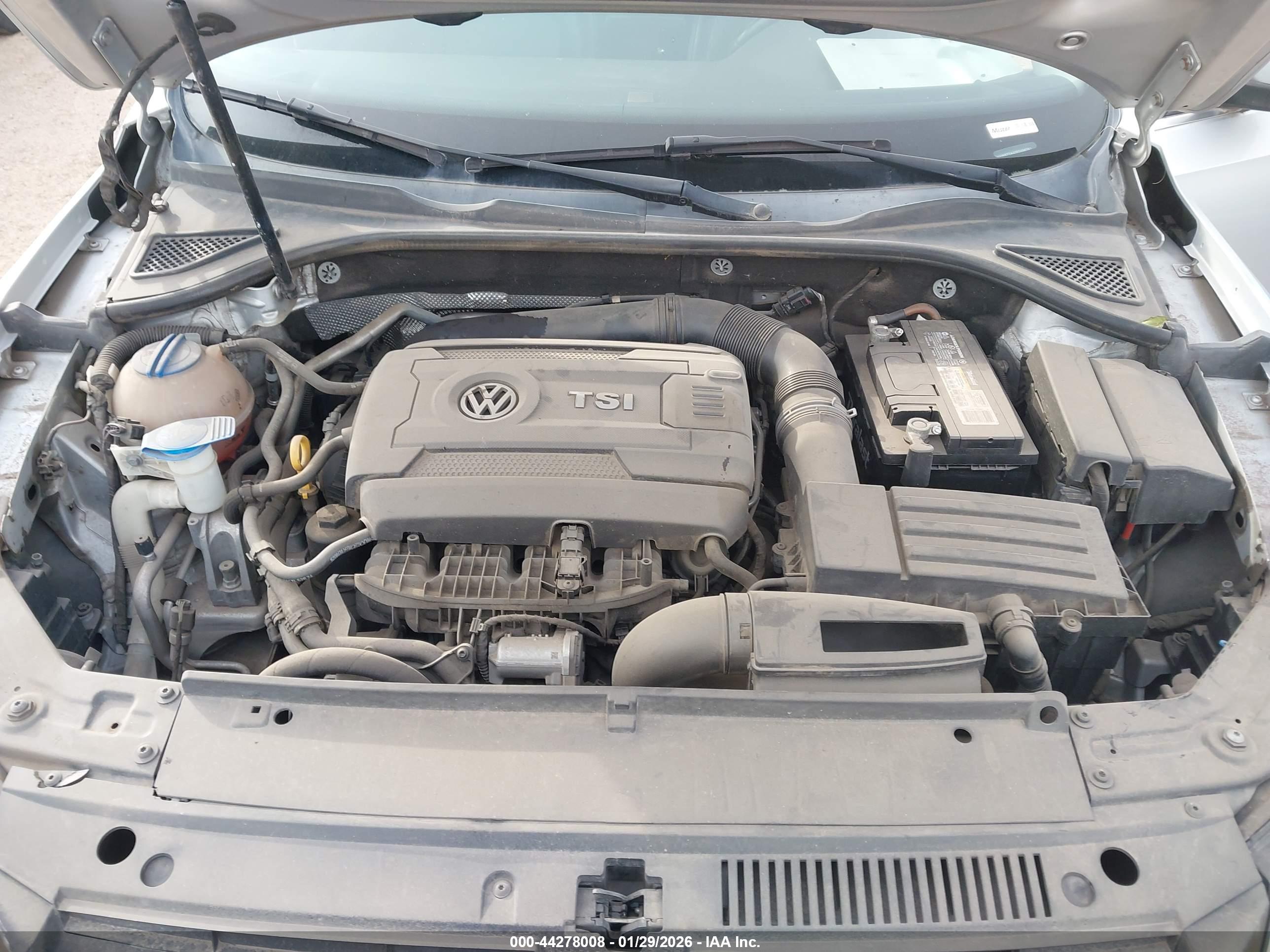 VOLKSWAGEN PASSAT image 10