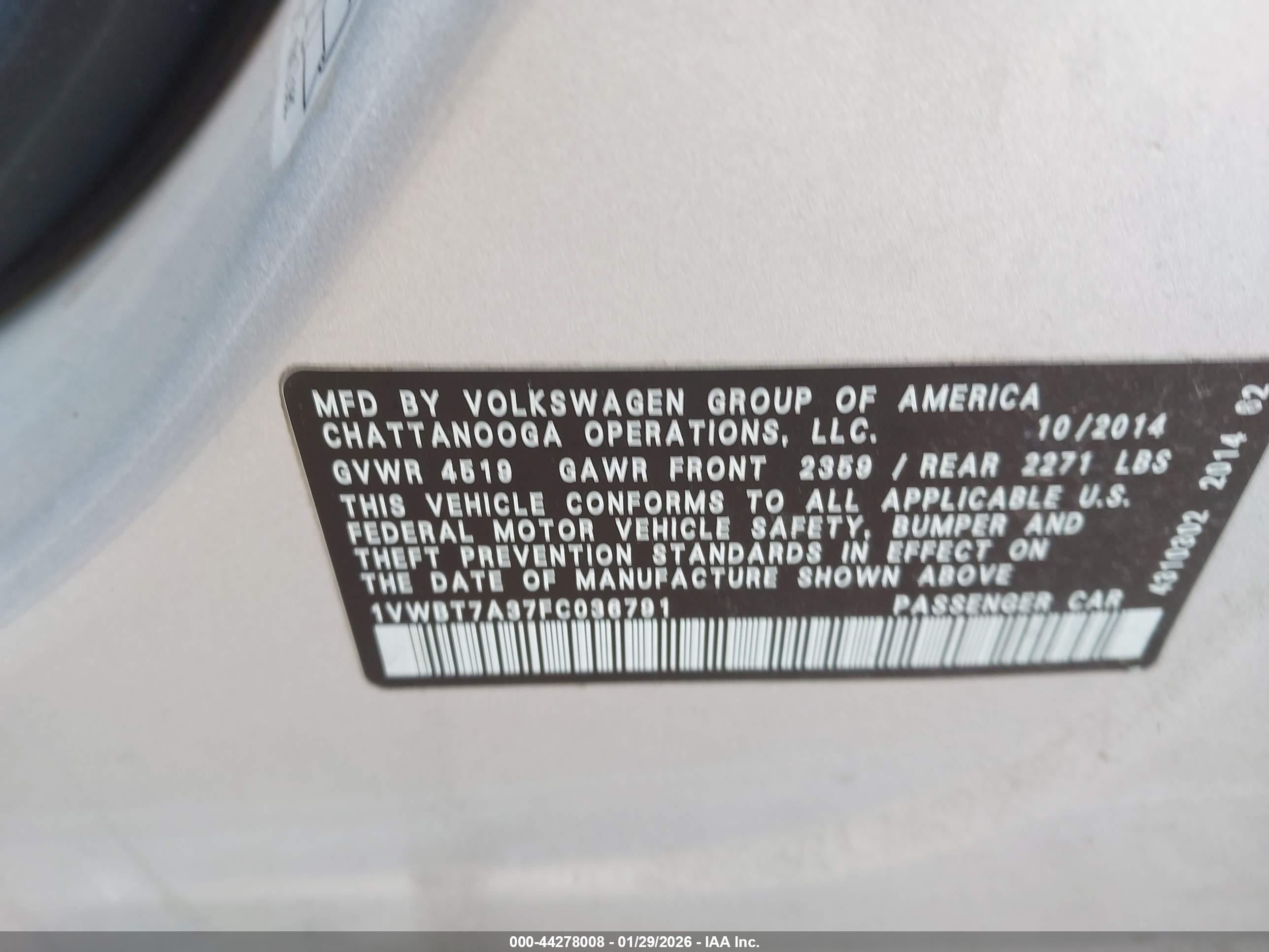 VOLKSWAGEN PASSAT image 9