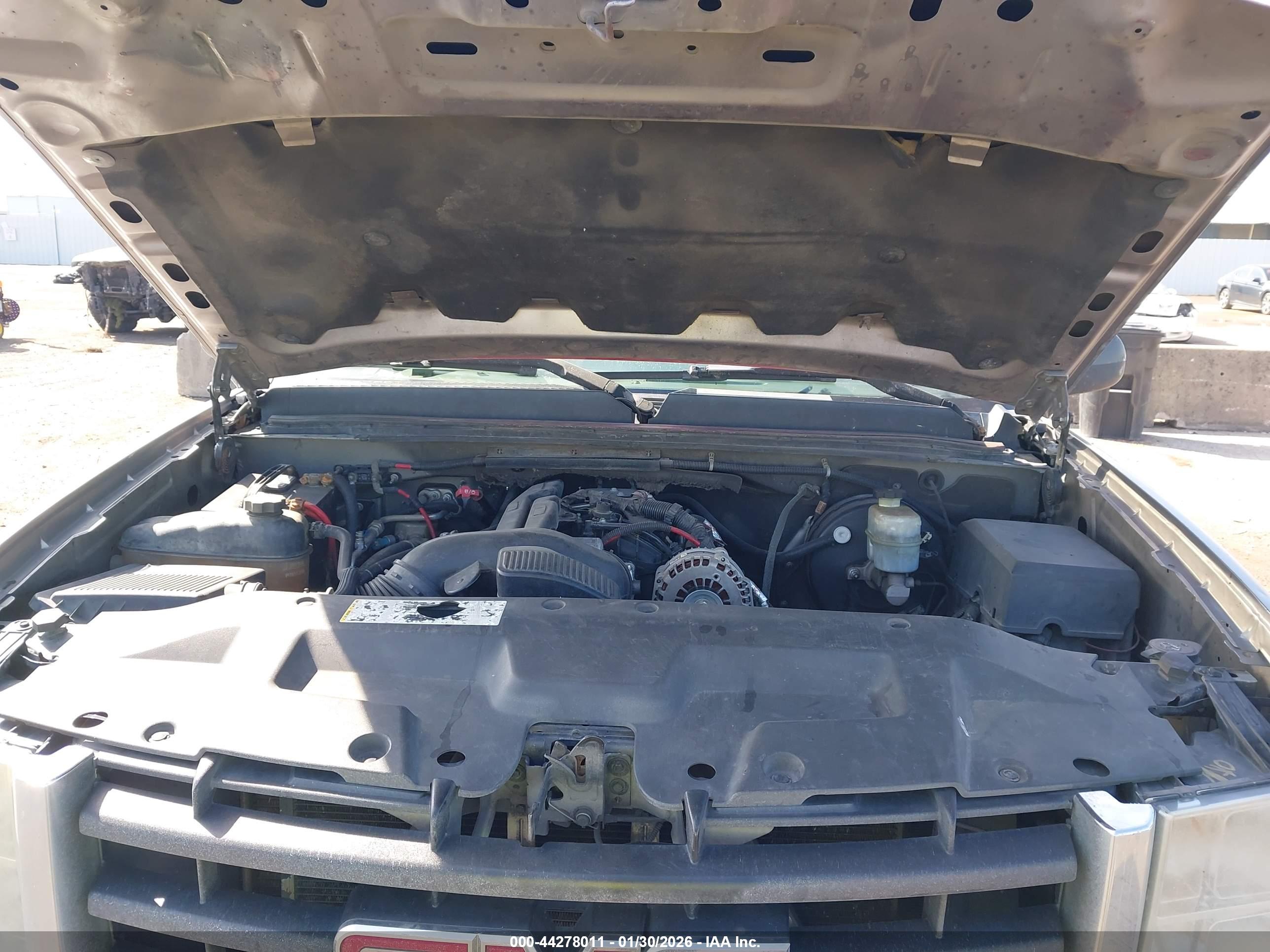 GMC SIERRA image 10