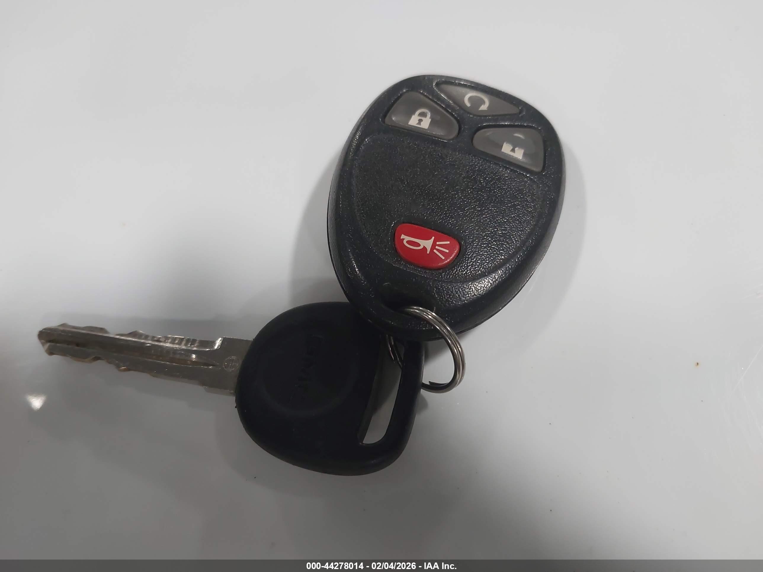 GMC SIERRA image 11