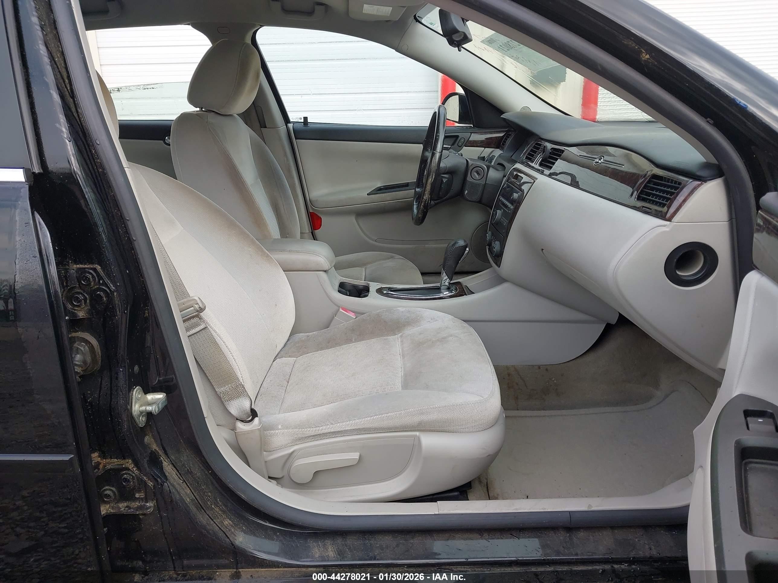 CHEVROLET IMPALA image 5