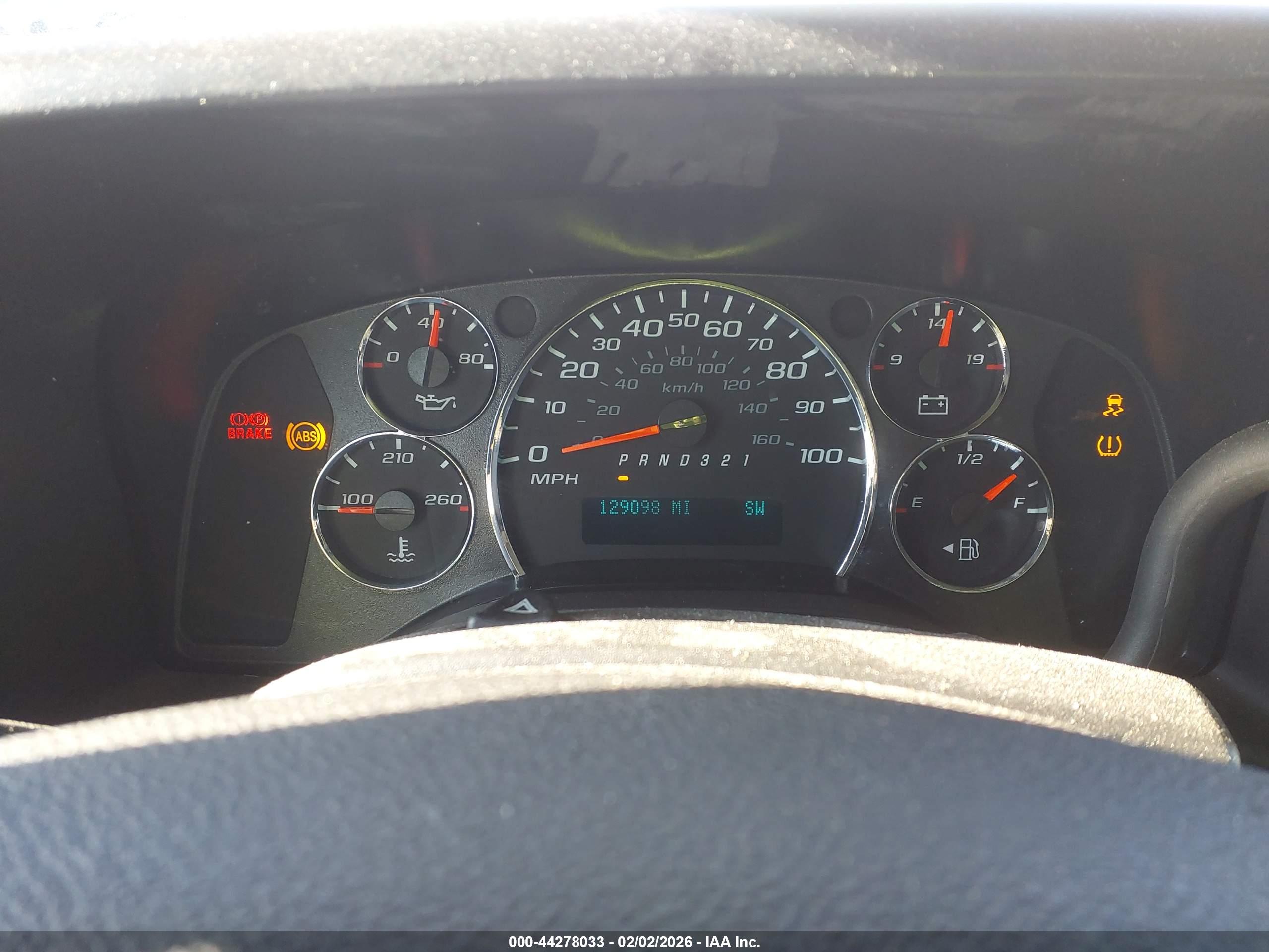 CHEVROLET EXPRESS image 7