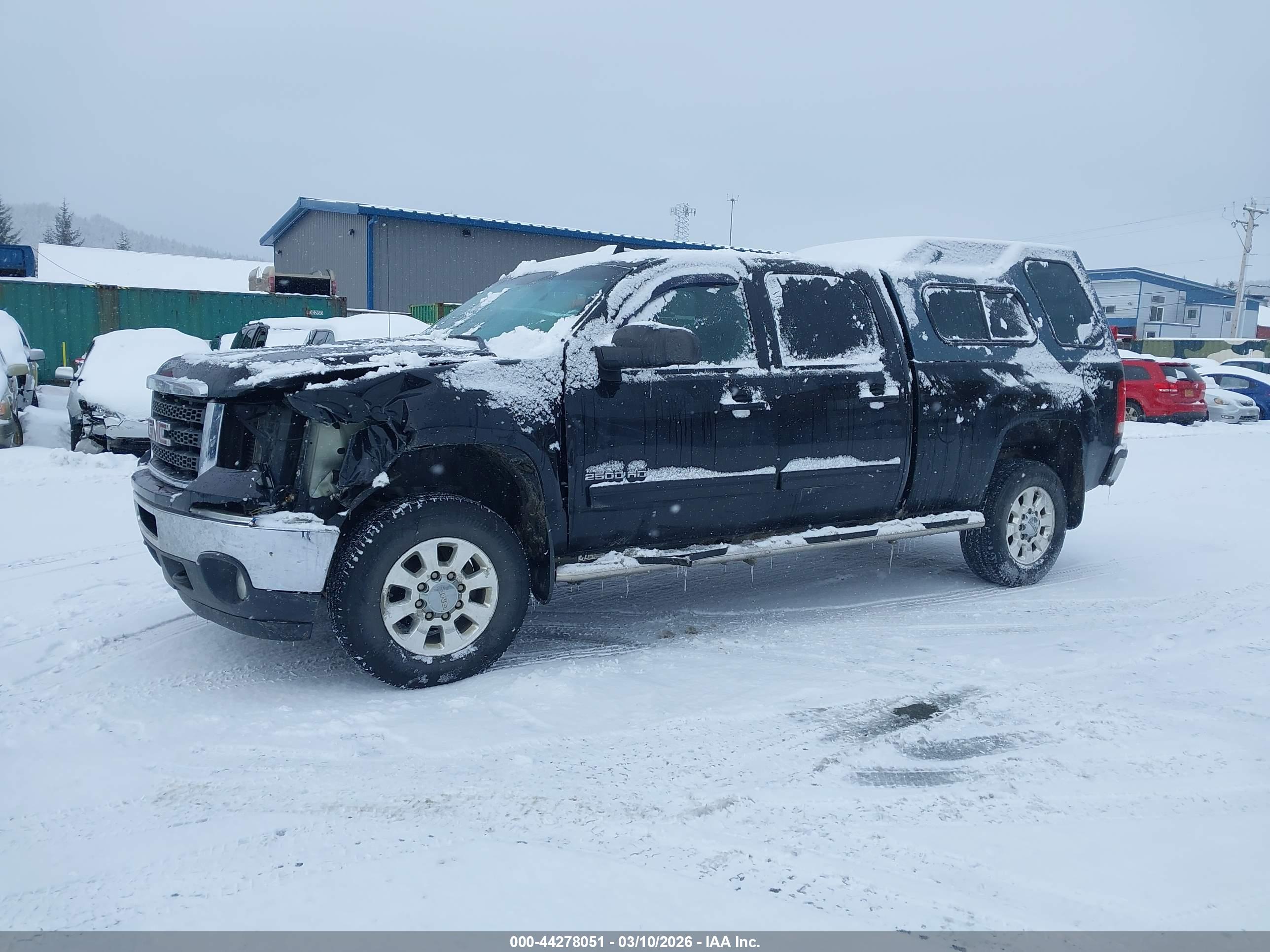 GMC SIERRA image 2