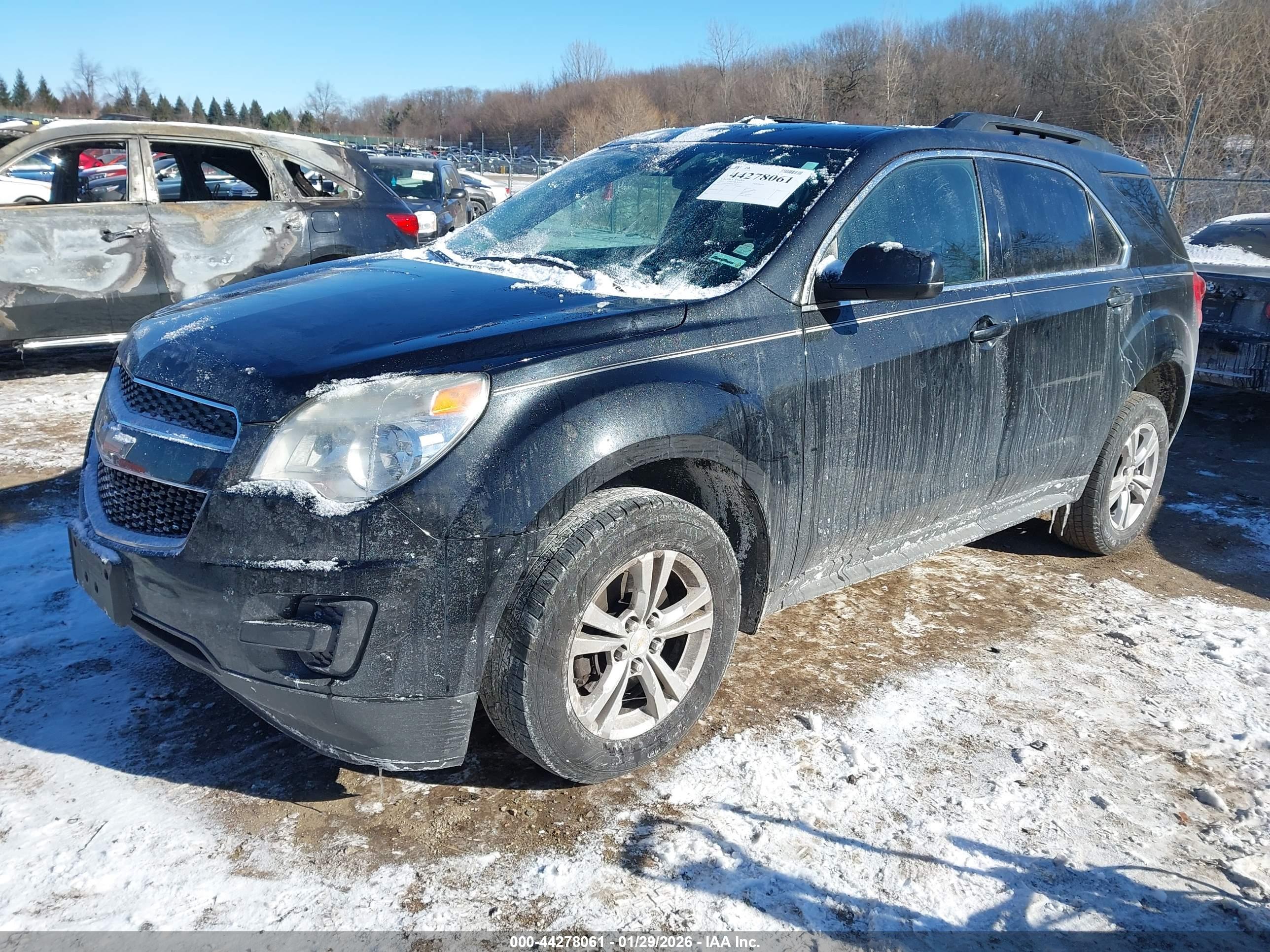 CHEVROLET EQUINOX image 2