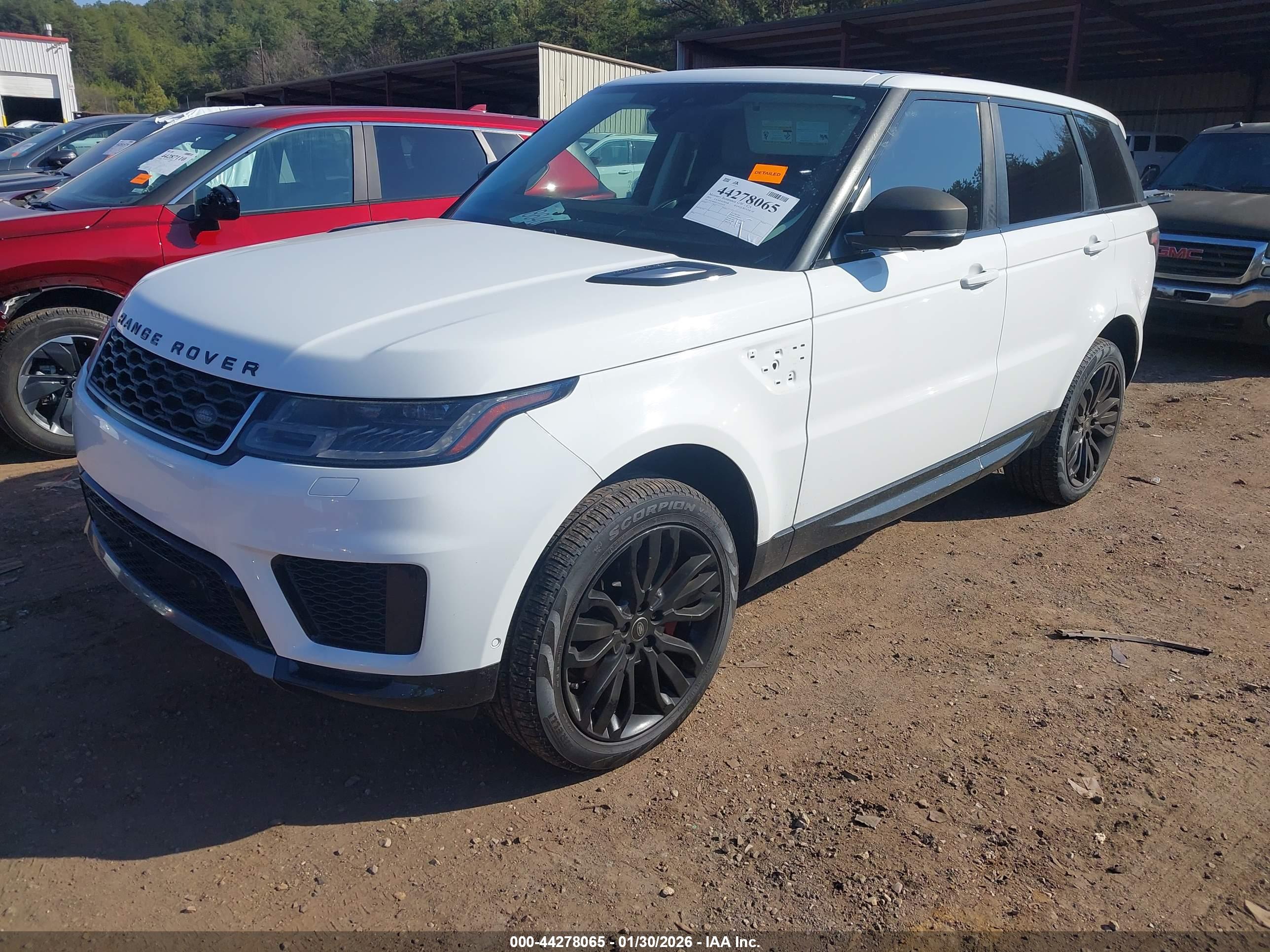 LAND ROVER image 2