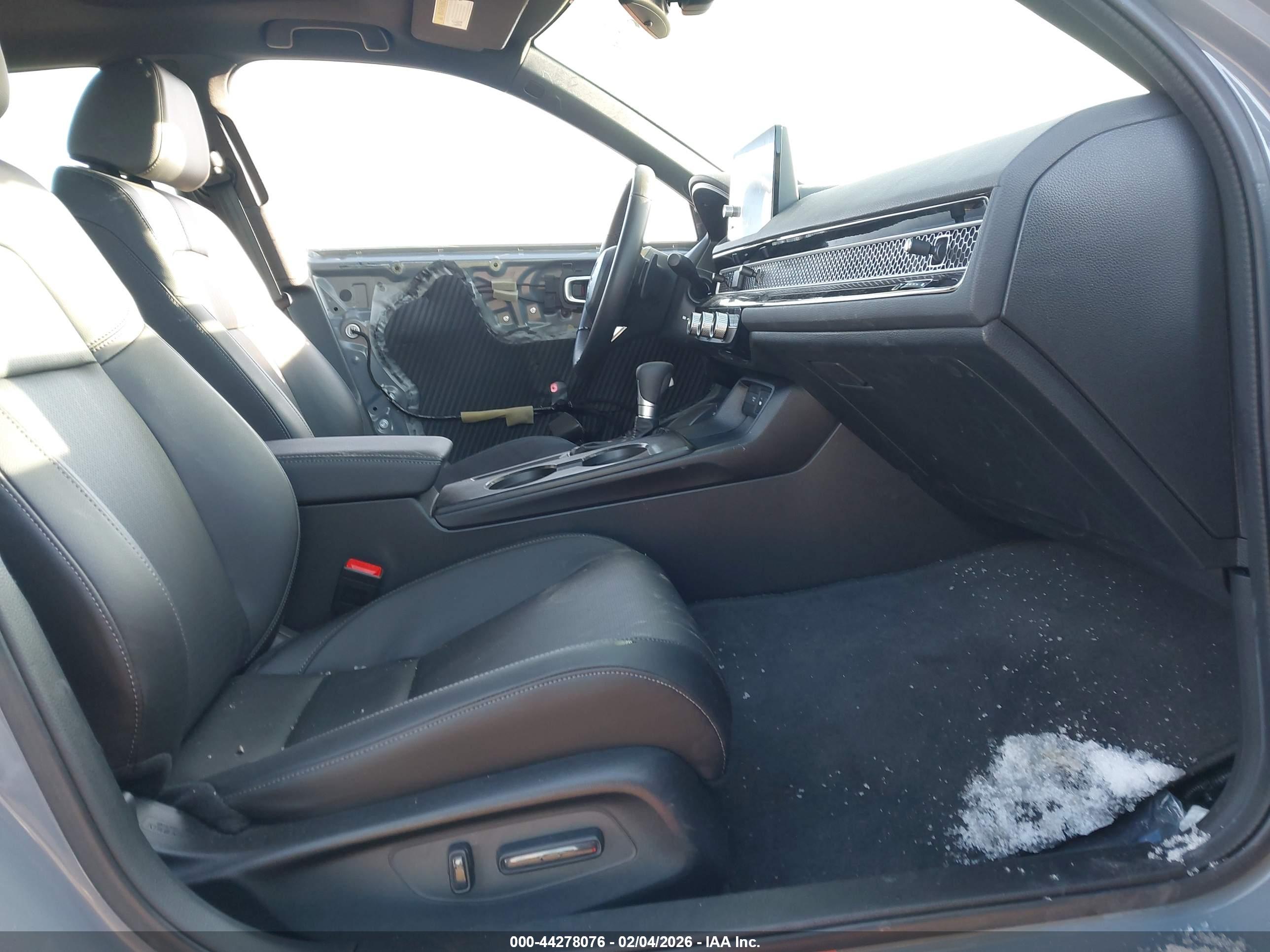 HONDA CIVIC image 5
