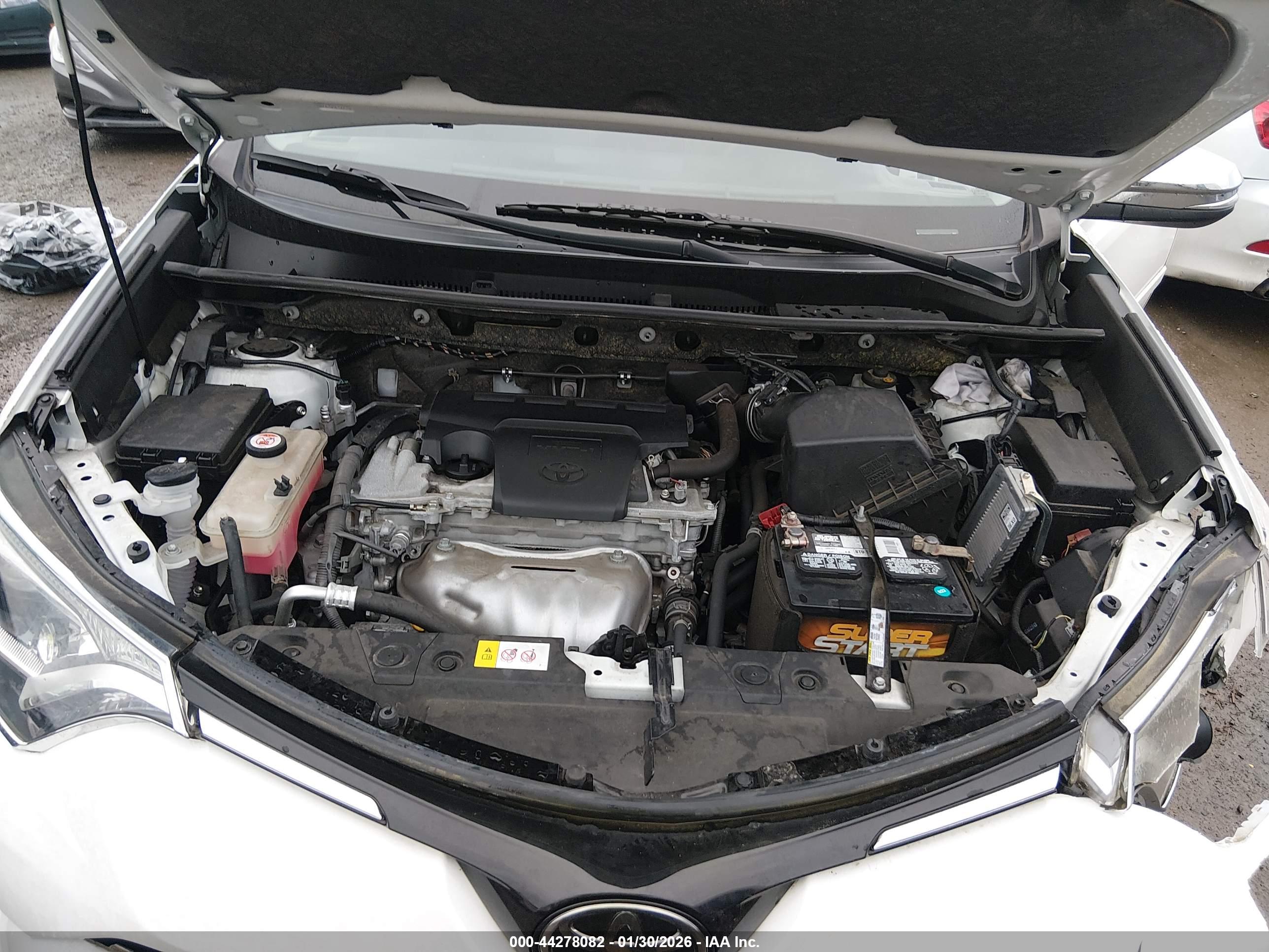 TOYOTA RAV4 image 10
