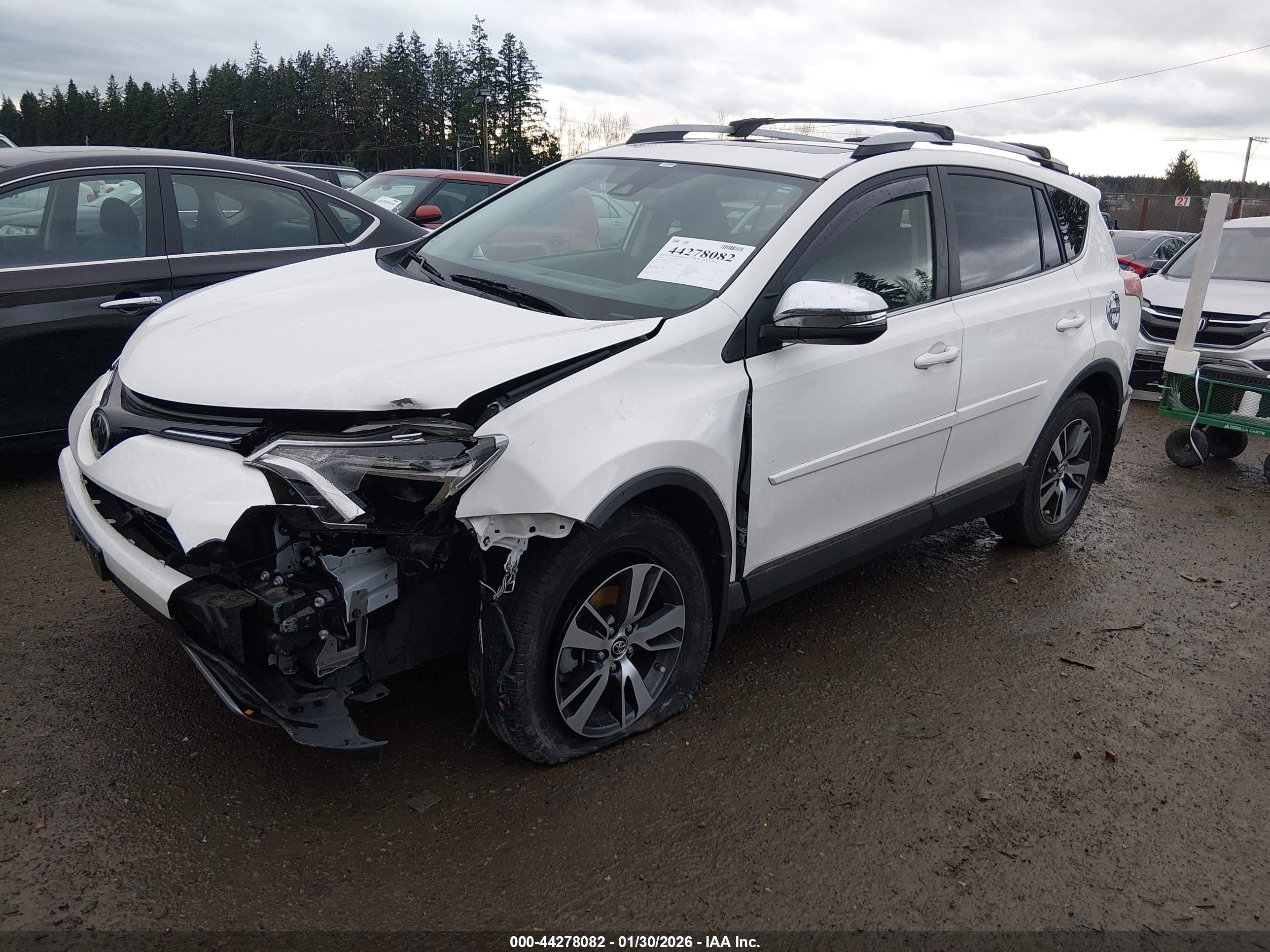 TOYOTA RAV4 image 2