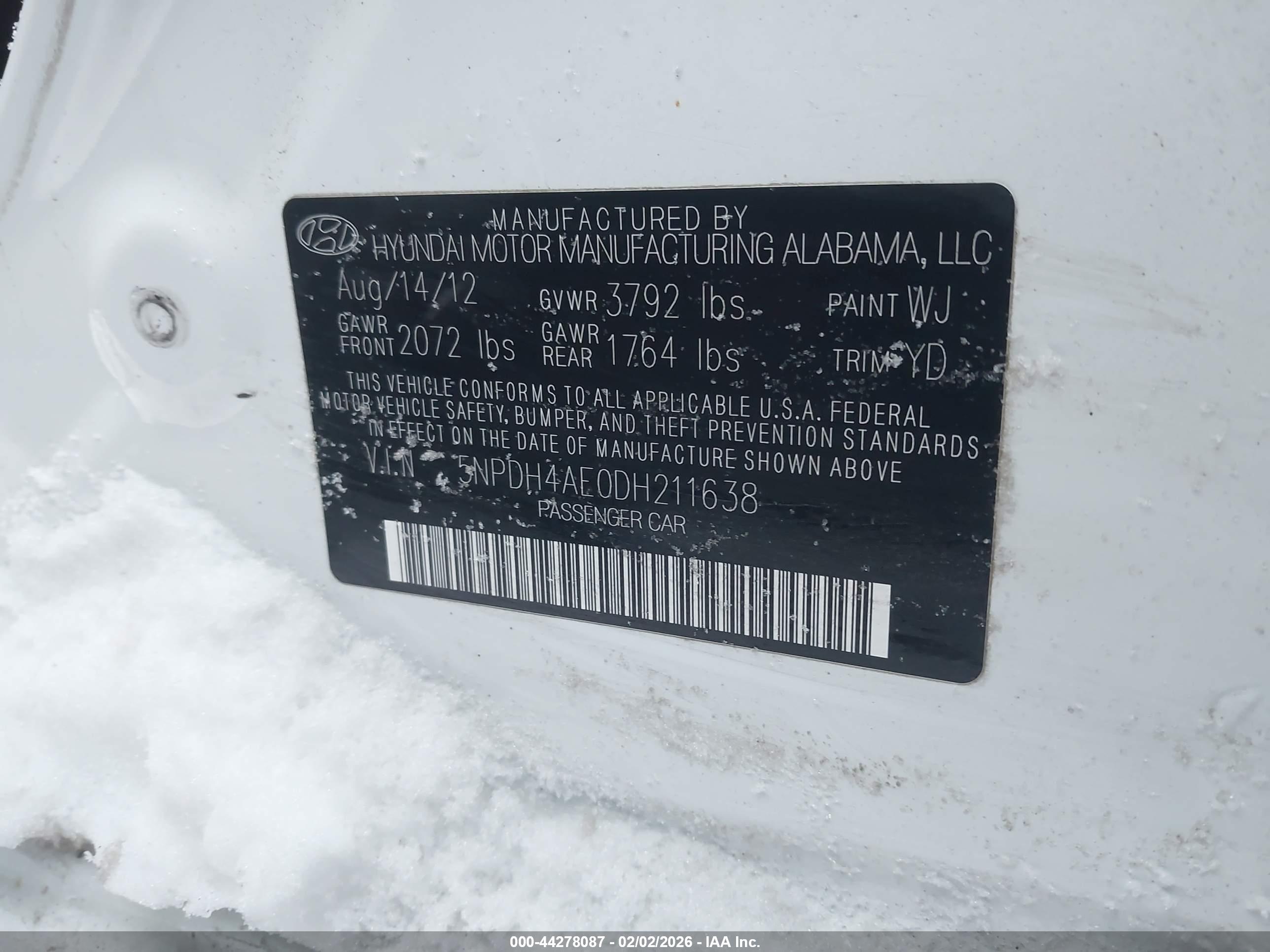 HYUNDAI ELANTRA image 9