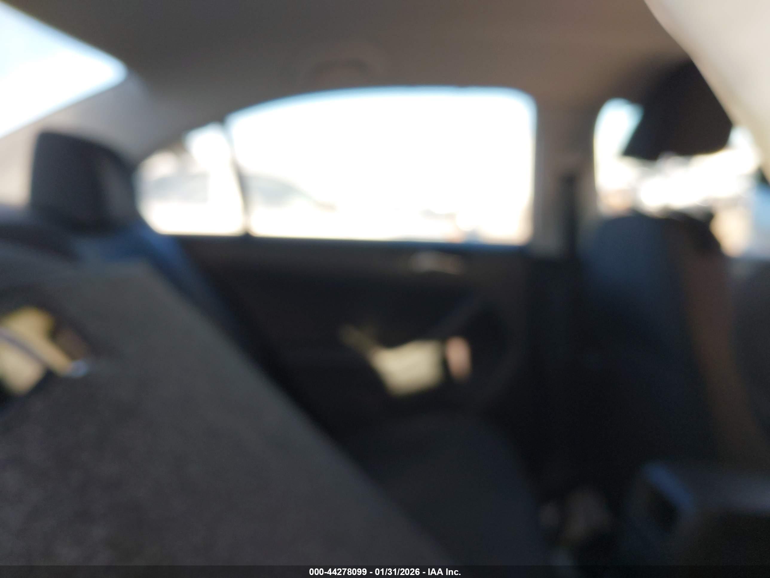 VOLKSWAGEN JETTA image 8