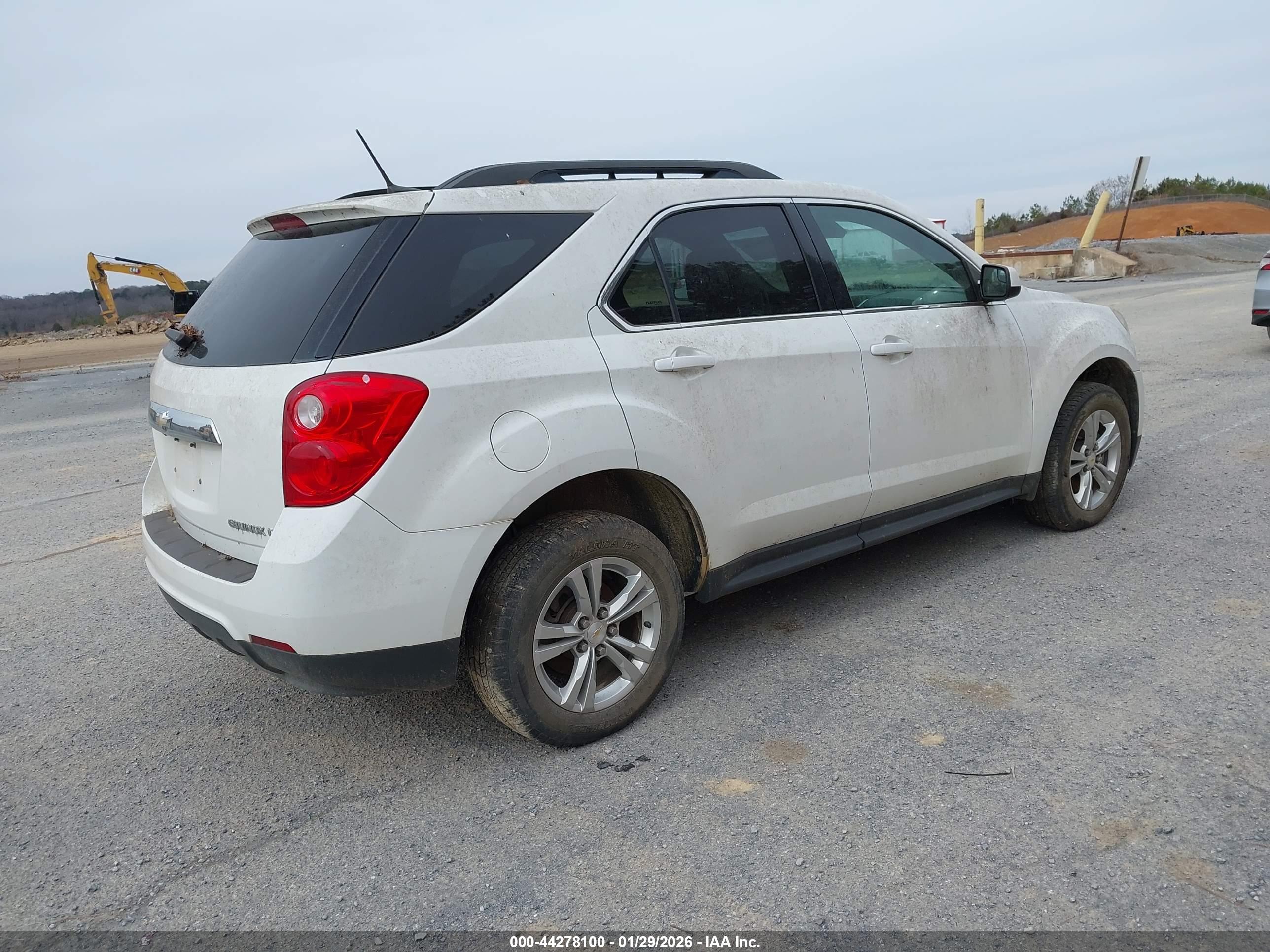 CHEVROLET EQUINOX image 4