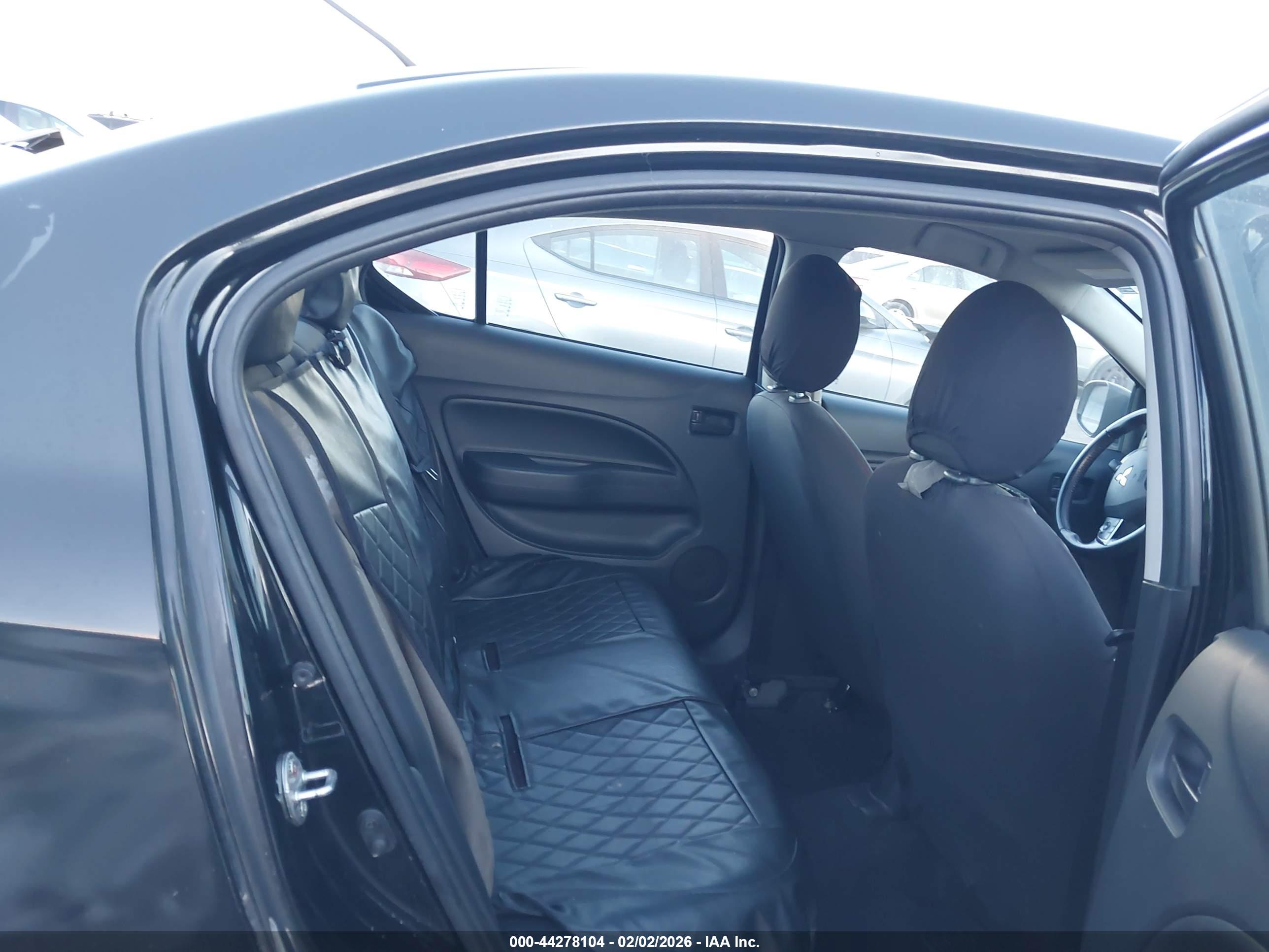 MITSUBISHI MIRAGE image 8