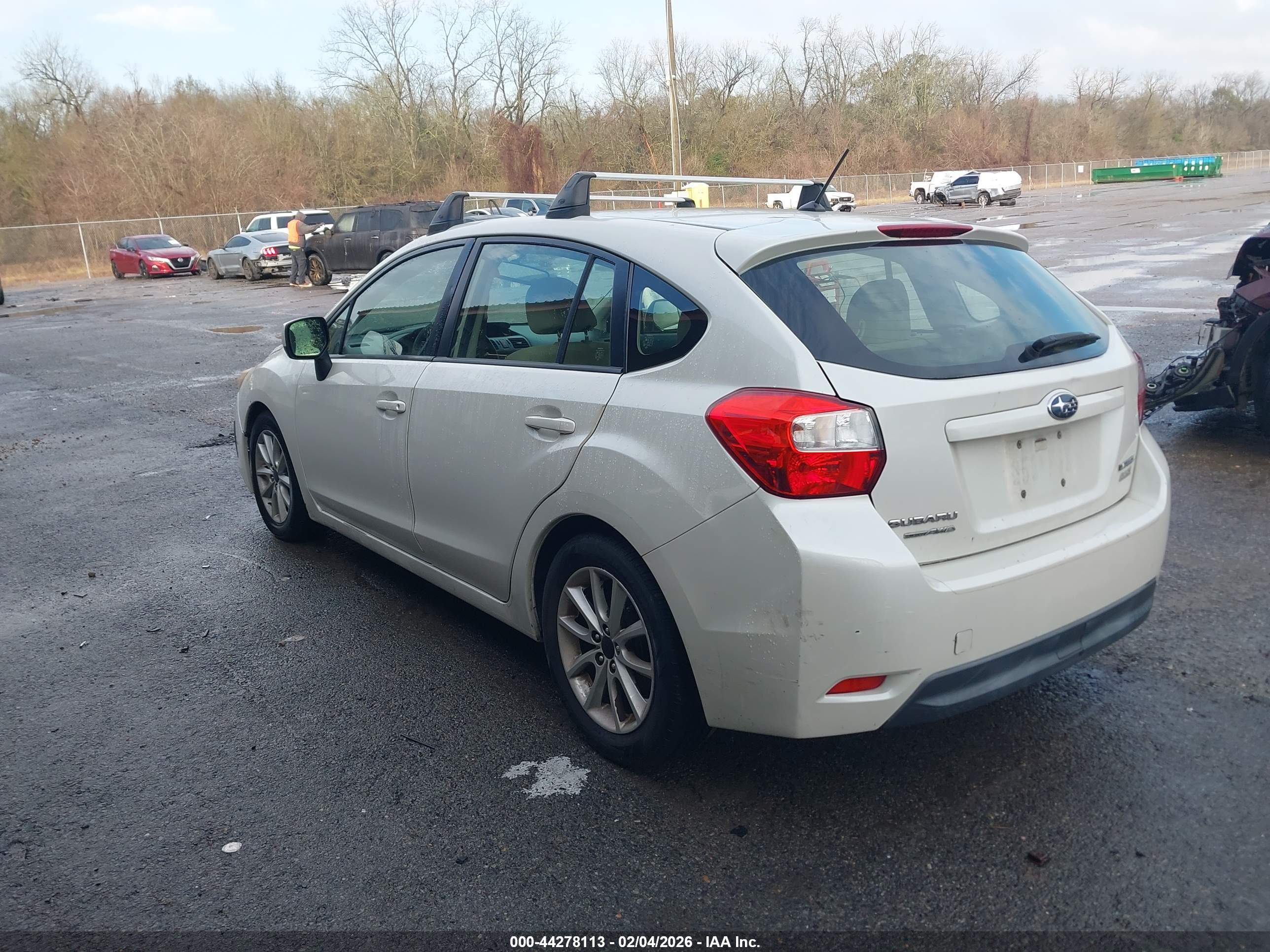 SUBARU IMPREZA image 3