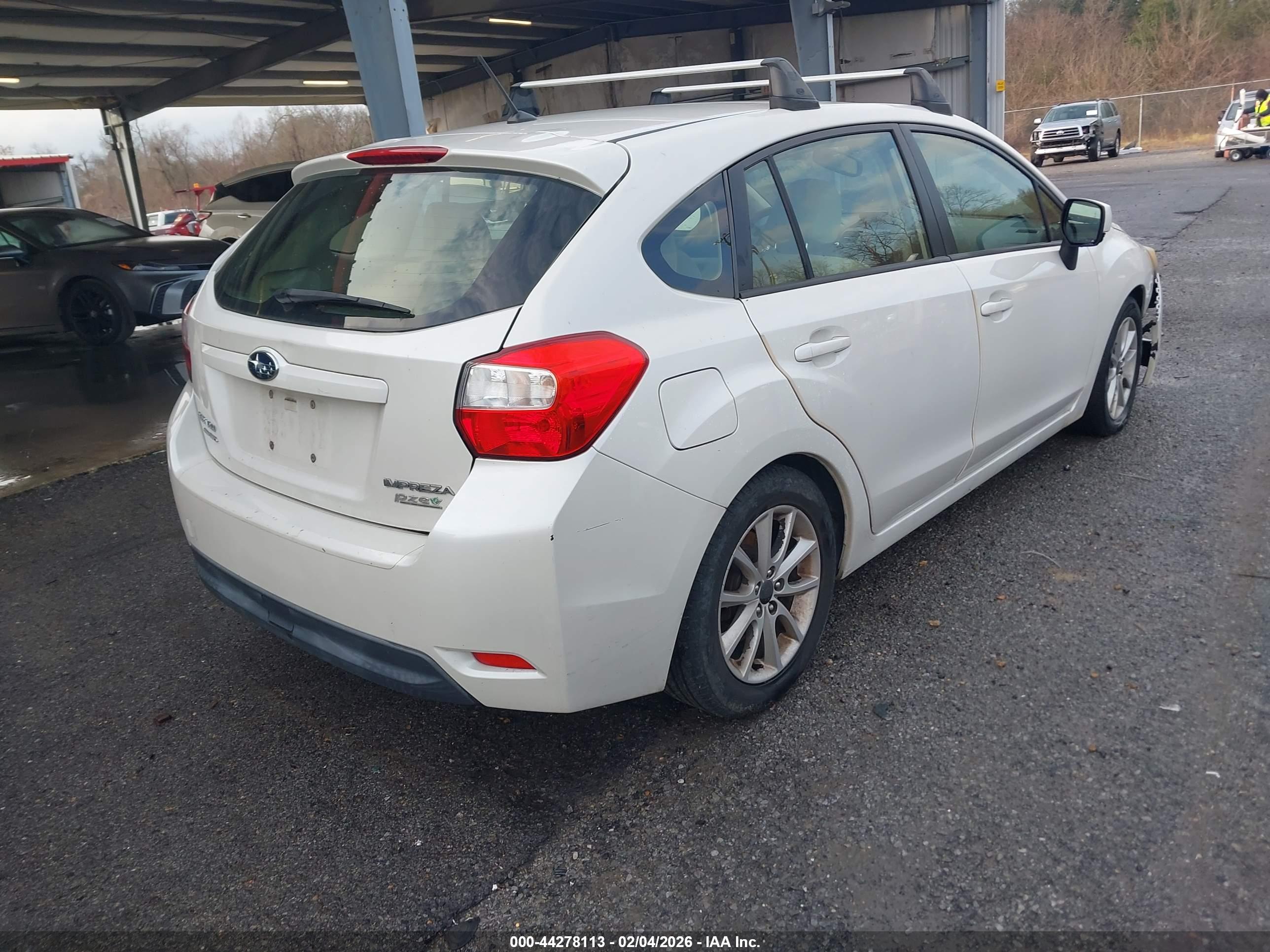 SUBARU IMPREZA image 4