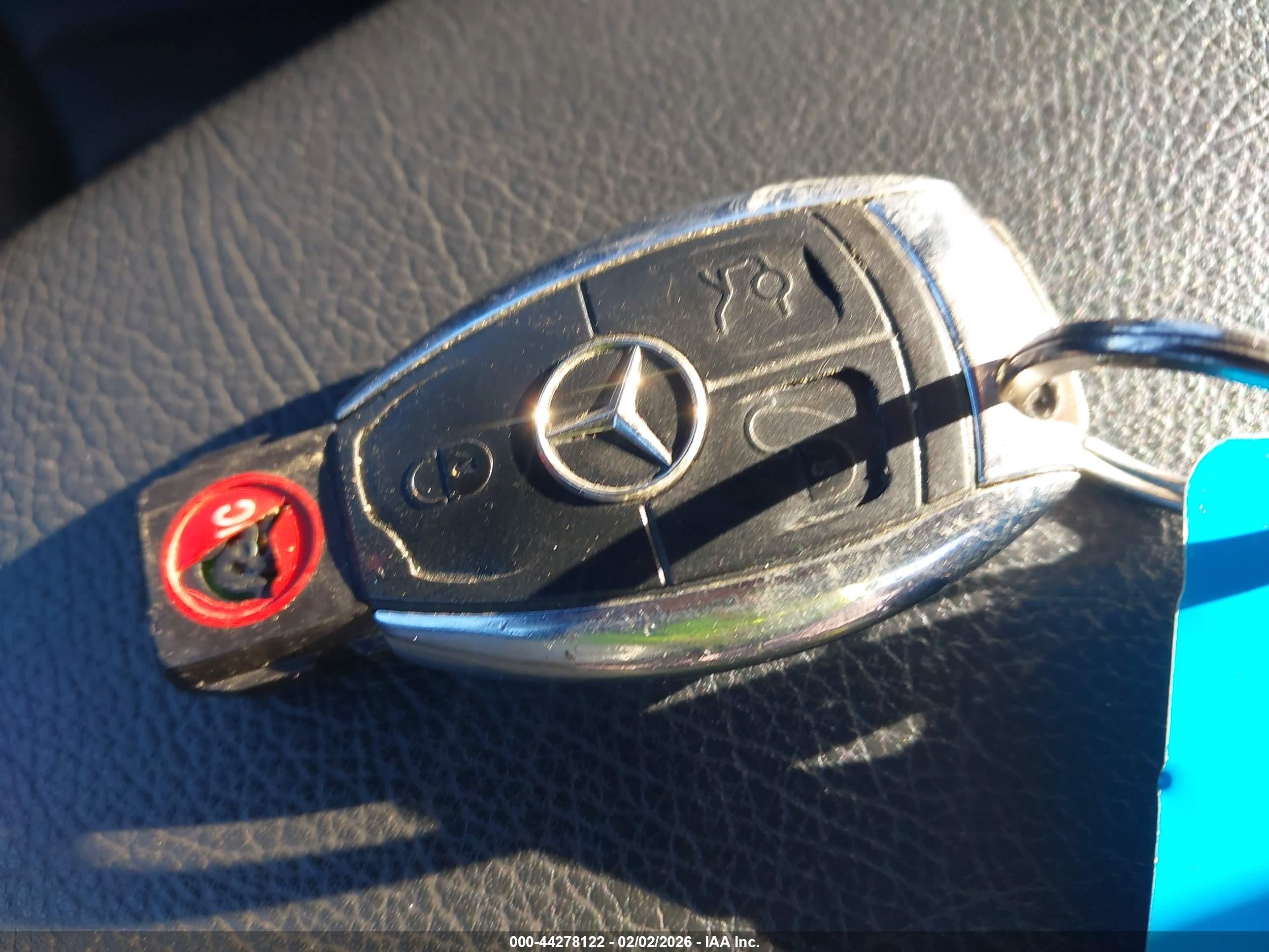 MERCEDES-BENZ C image 11