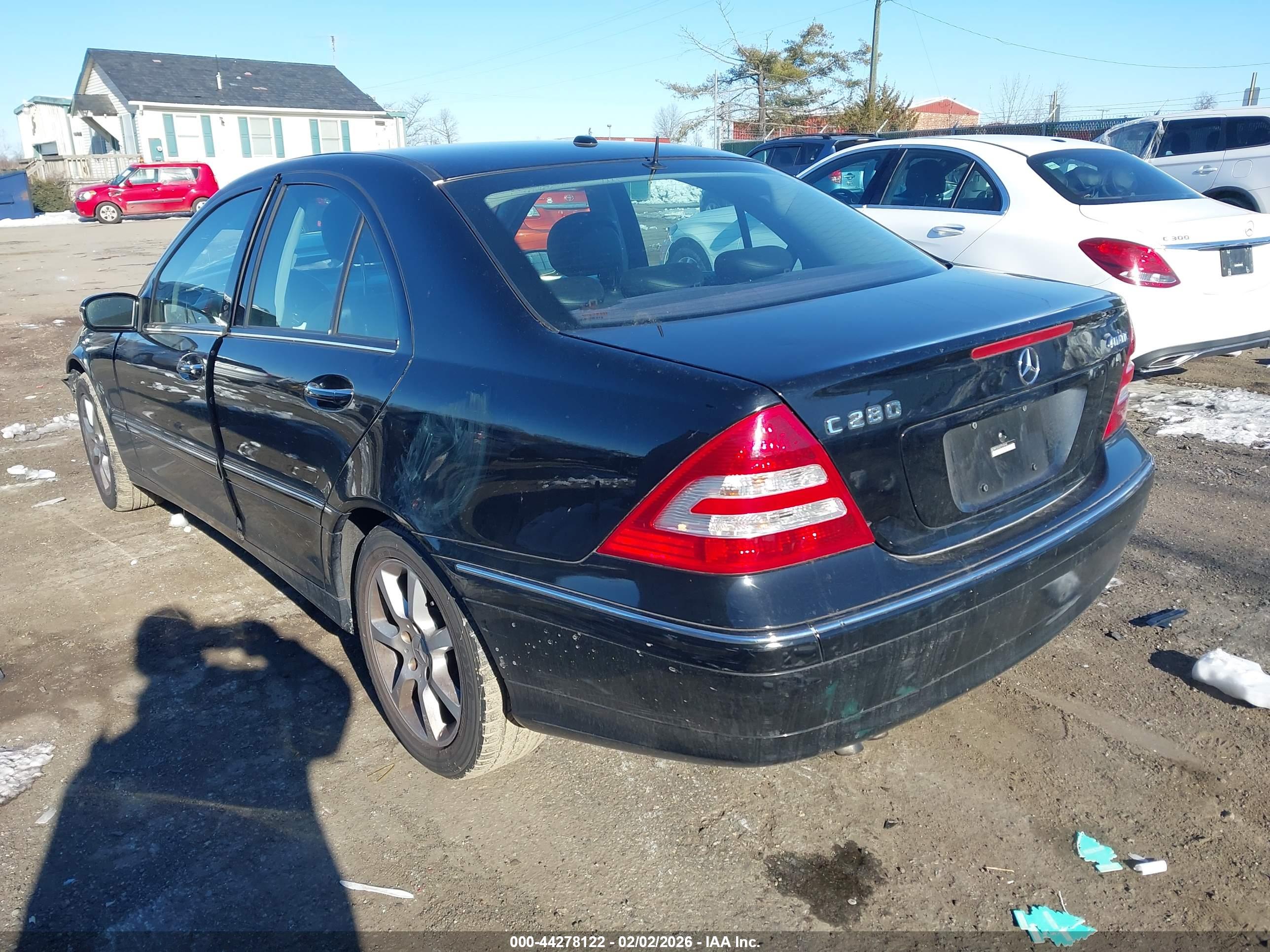 MERCEDES-BENZ C image 3