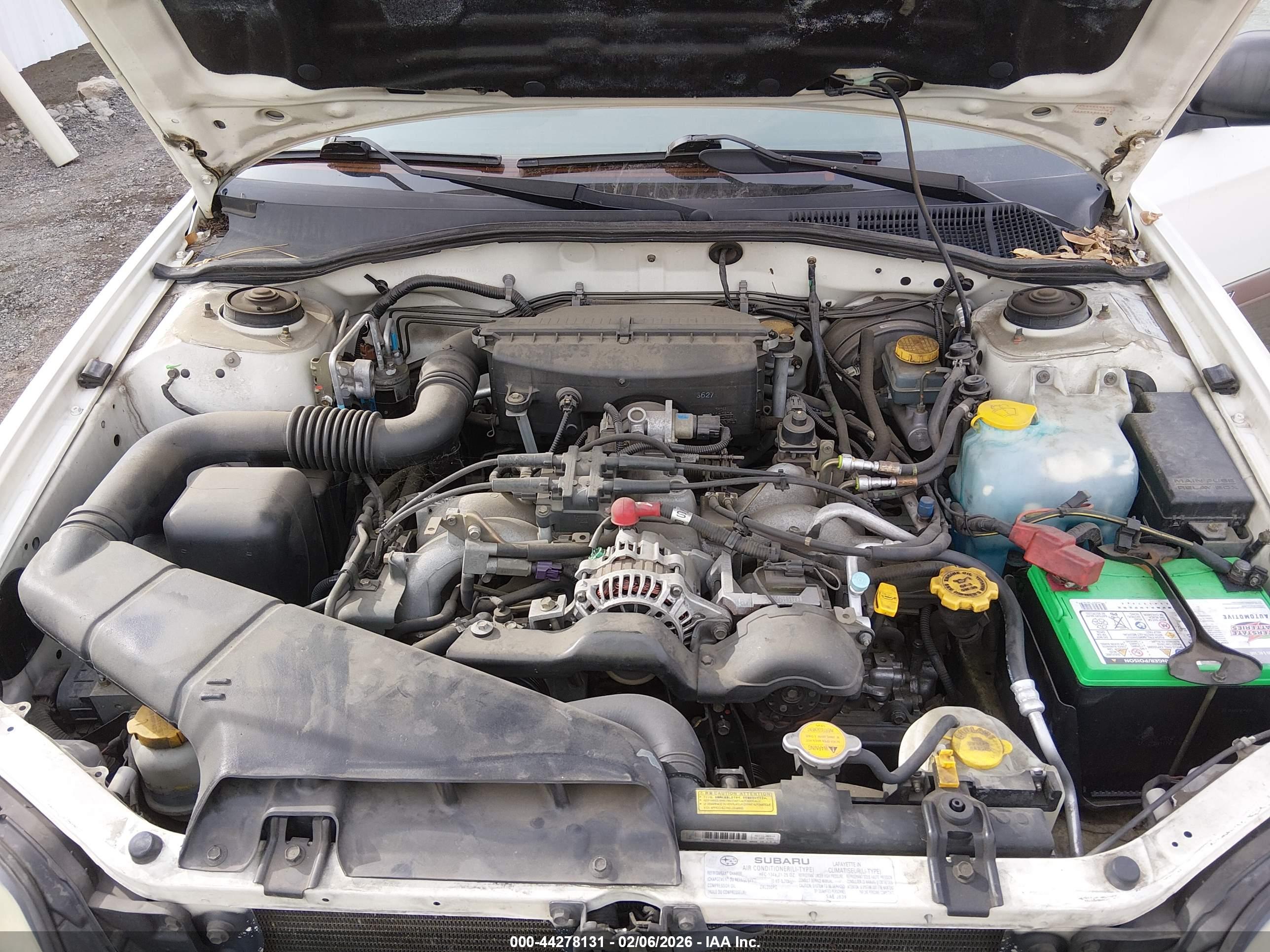 SUBARU OUTBACK image 10