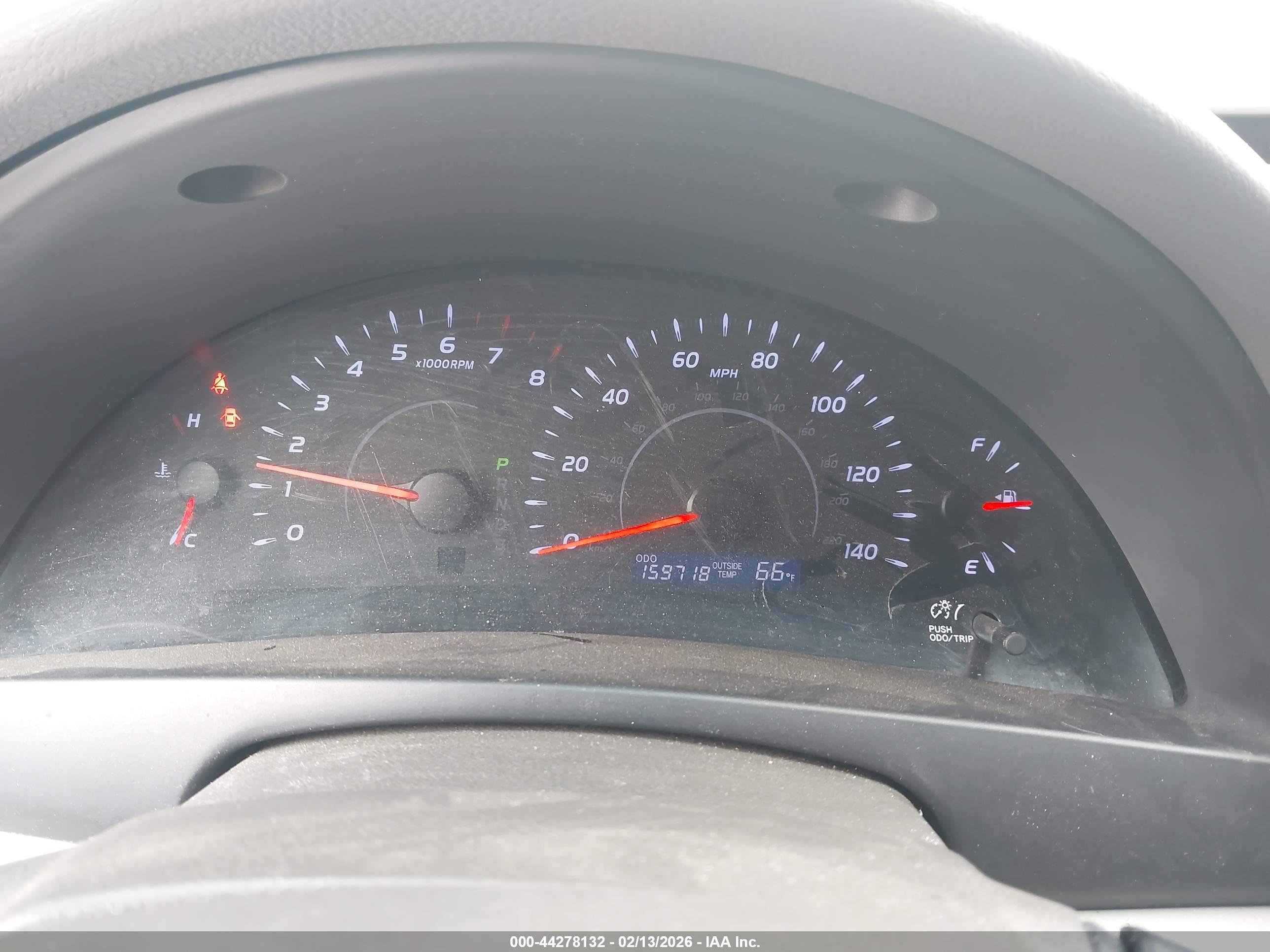 TOYOTA CAMRY image 7