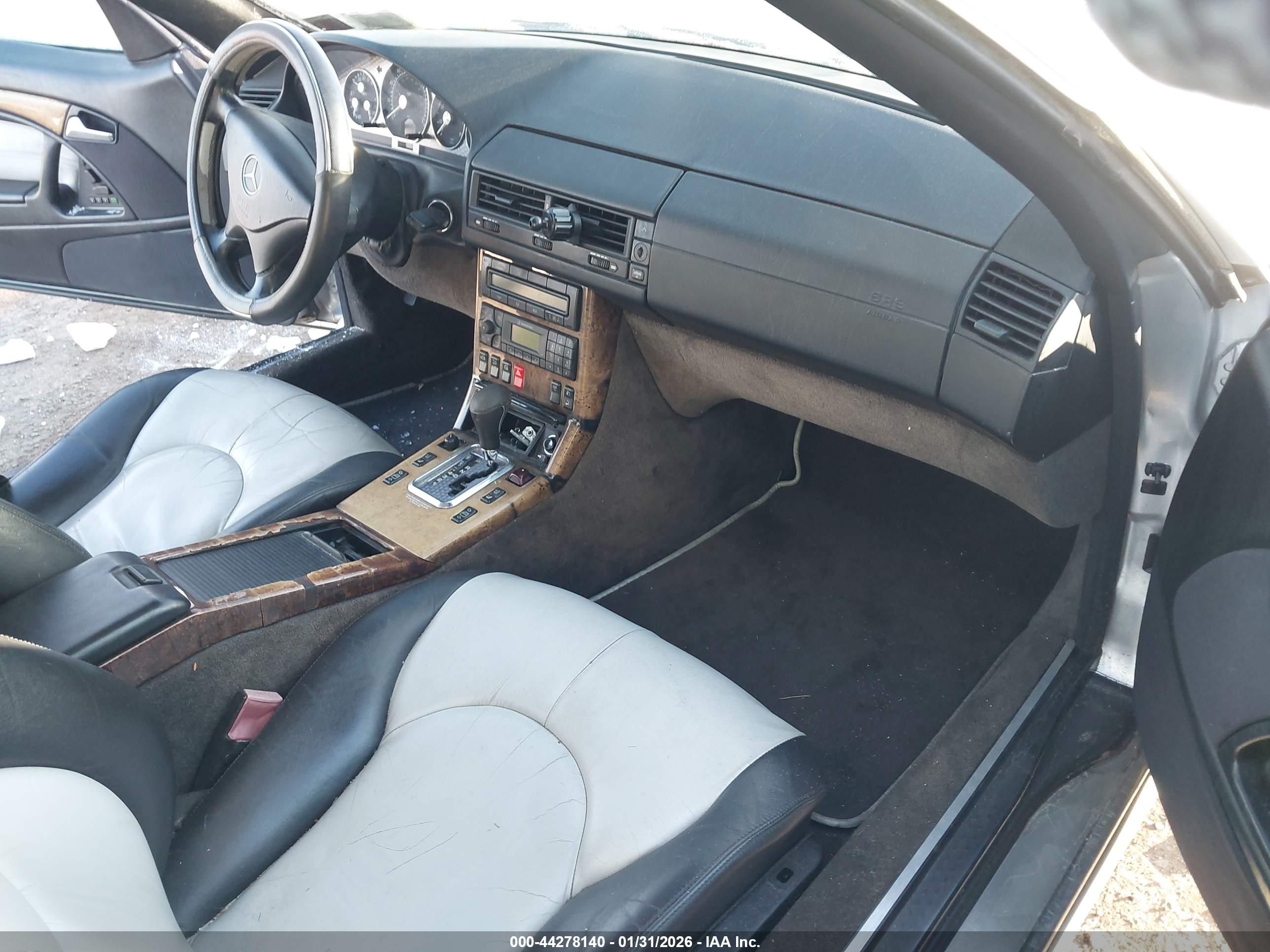 MERCEDES-BENZ SL image 5