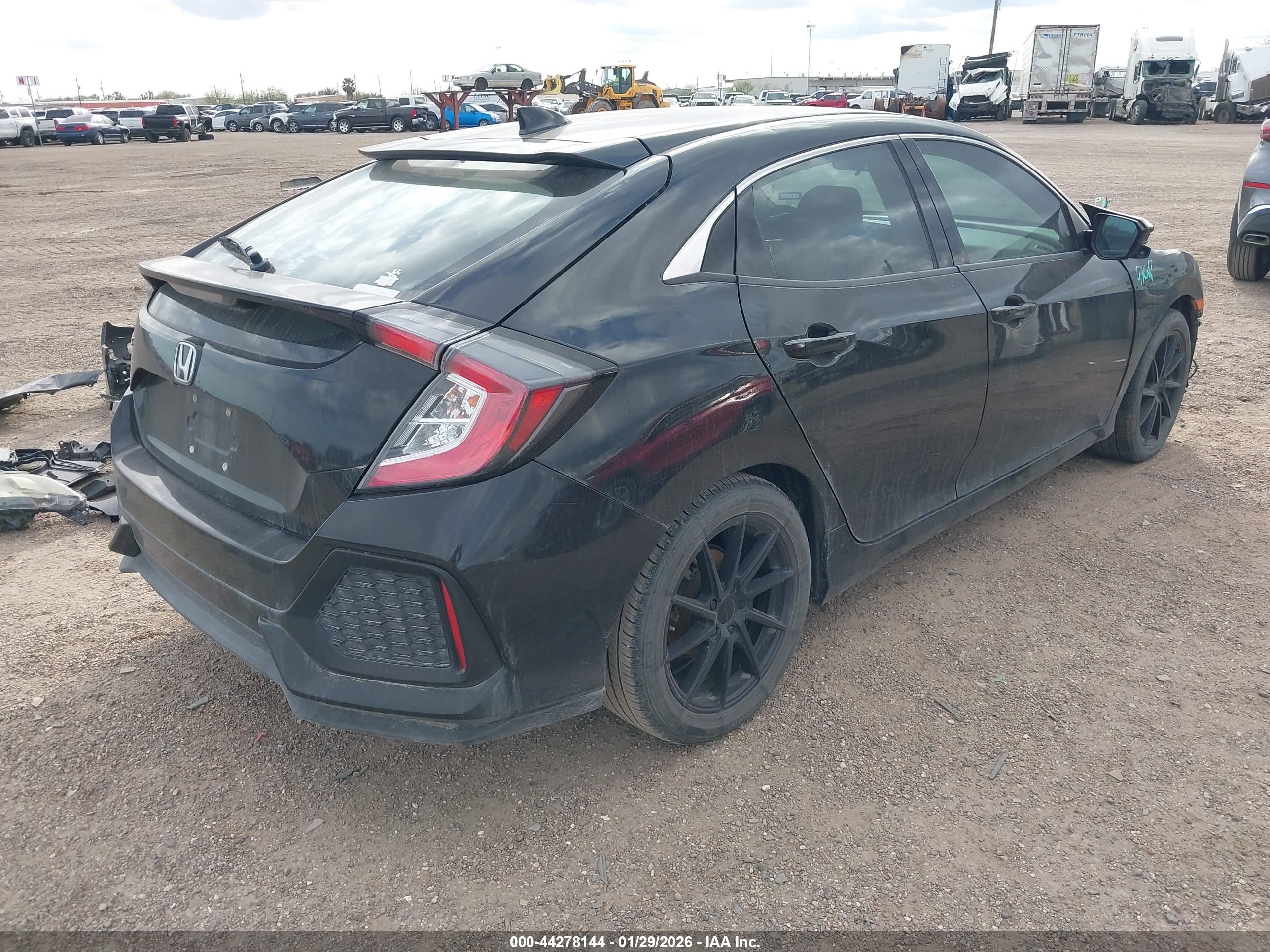 HONDA CIVIC image 4
