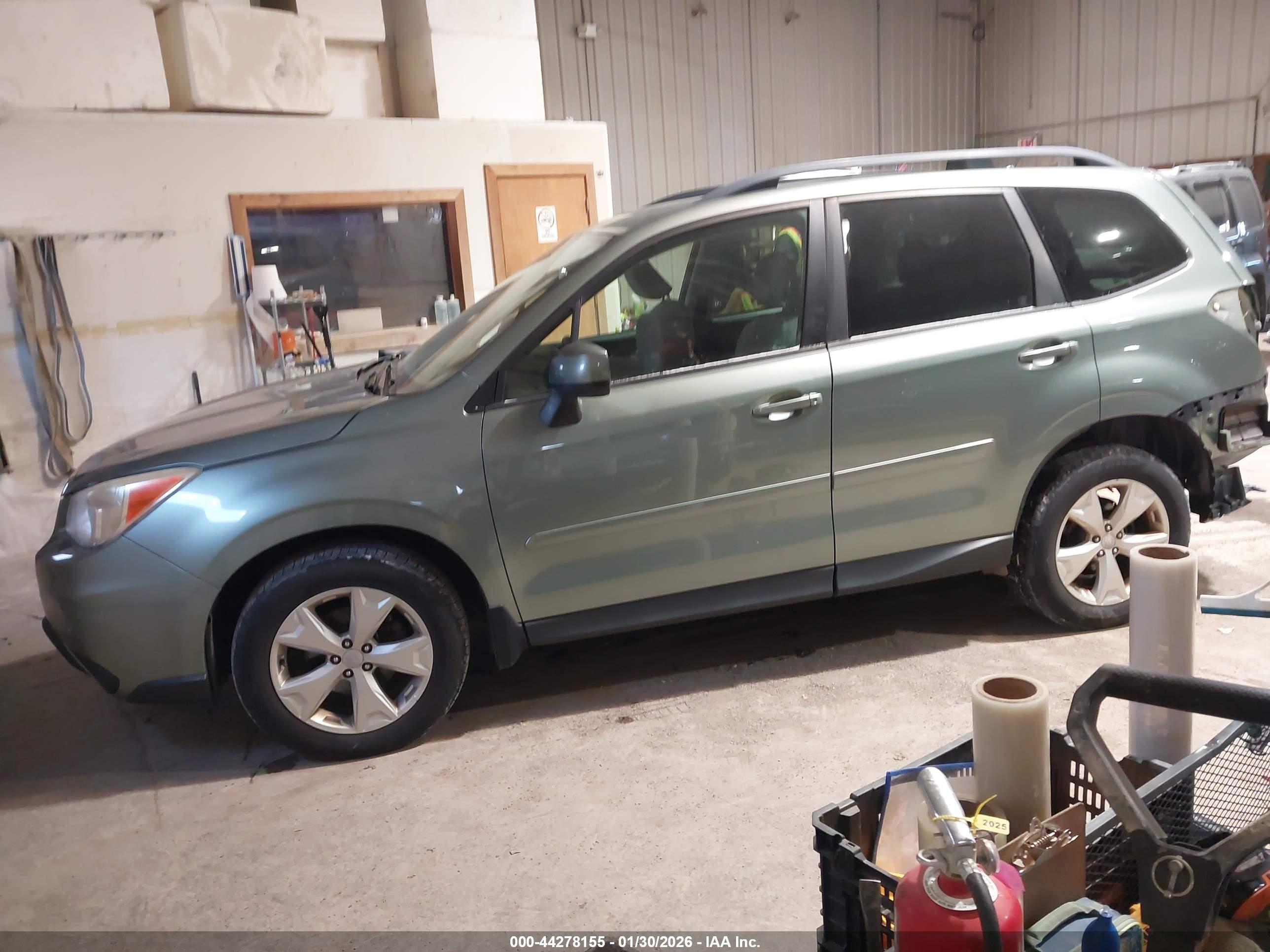SUBARU FORESTER image 2