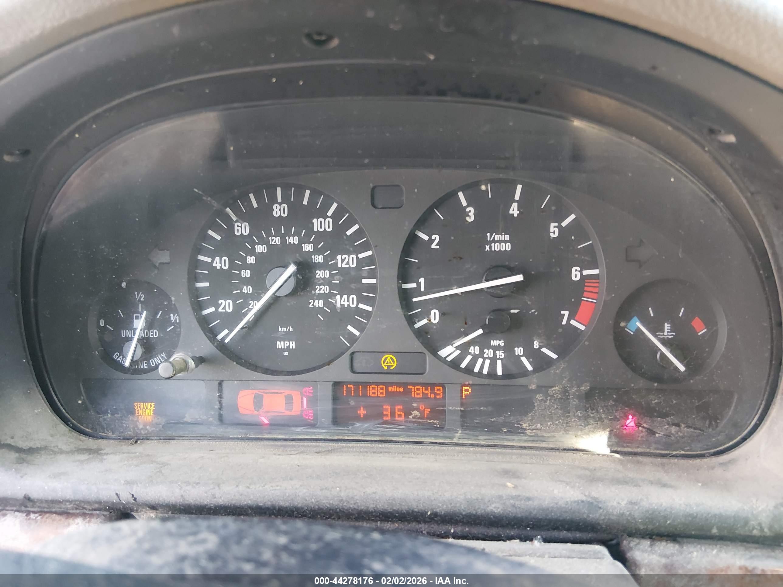 BMW 530IA image 7