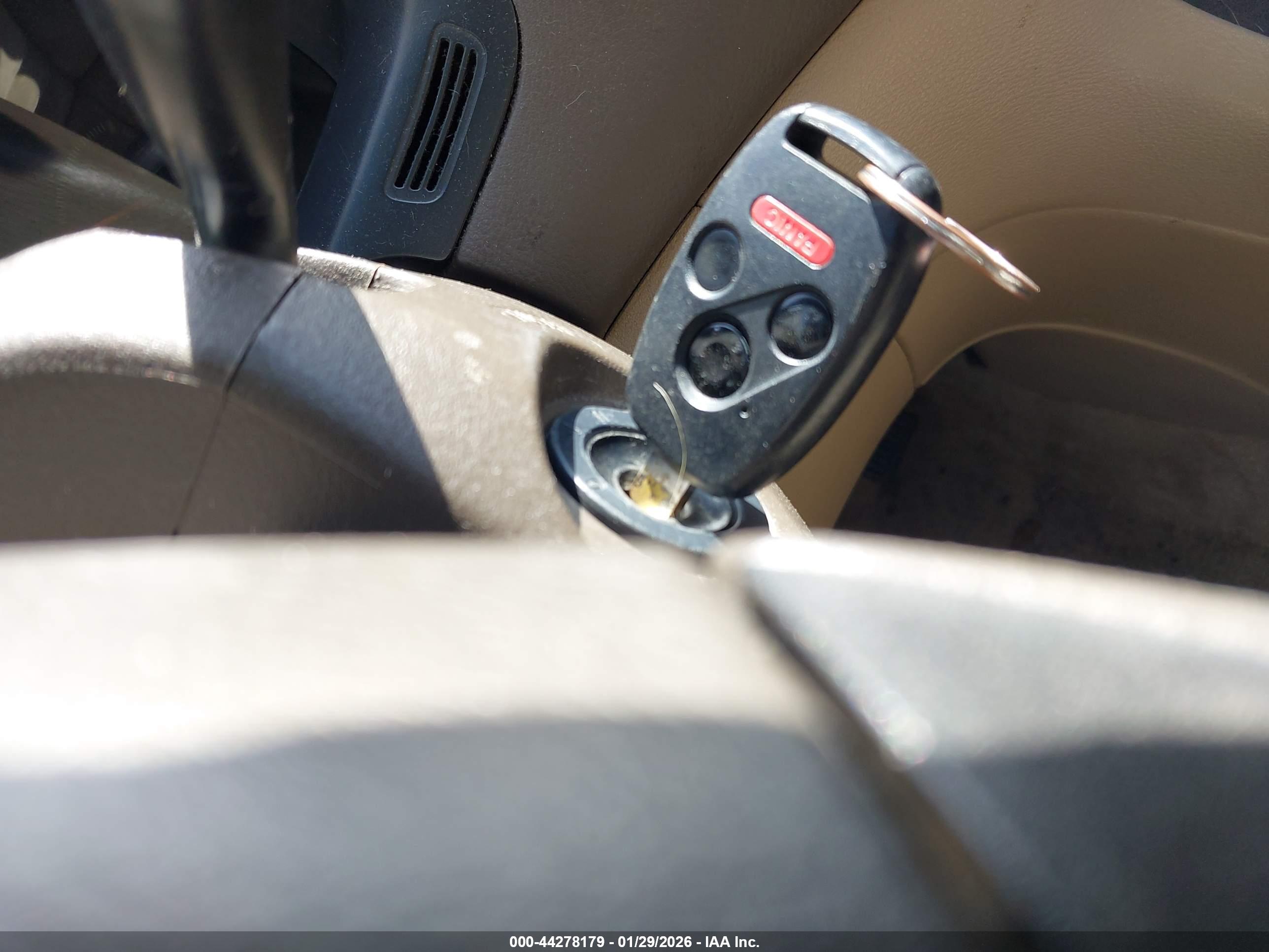HONDA ACCORD image 11