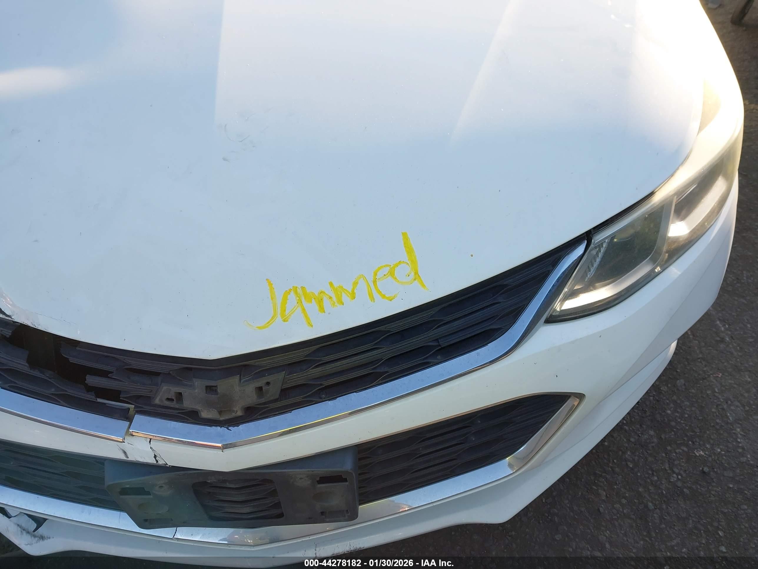 CHEVROLET CRUZE image 10