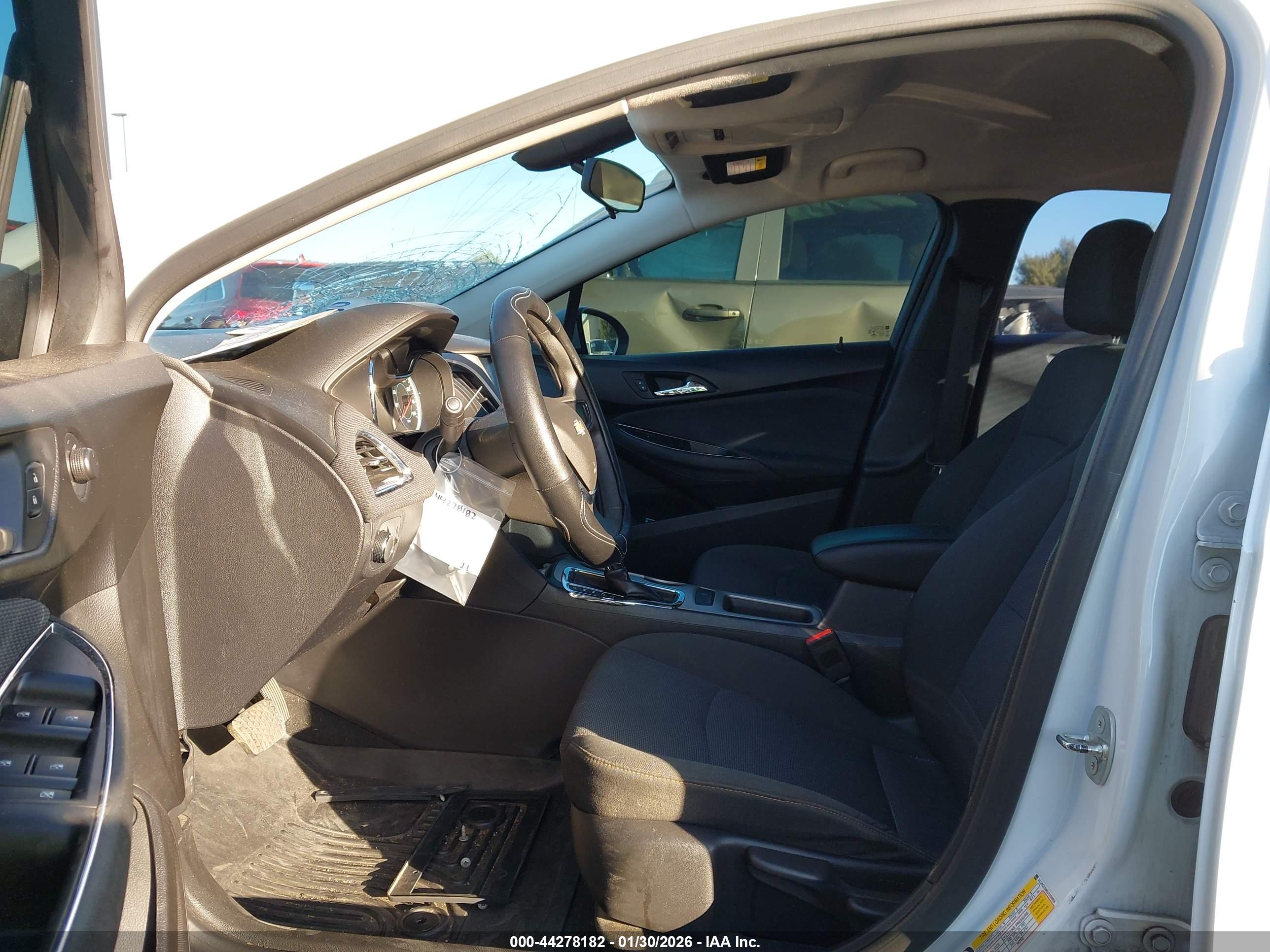 CHEVROLET CRUZE image 5