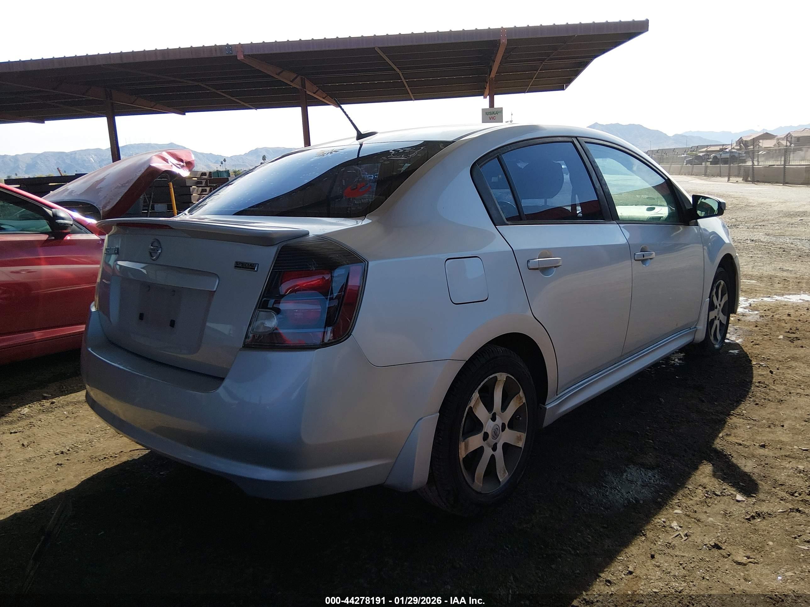 NISSAN SENTRA image 4