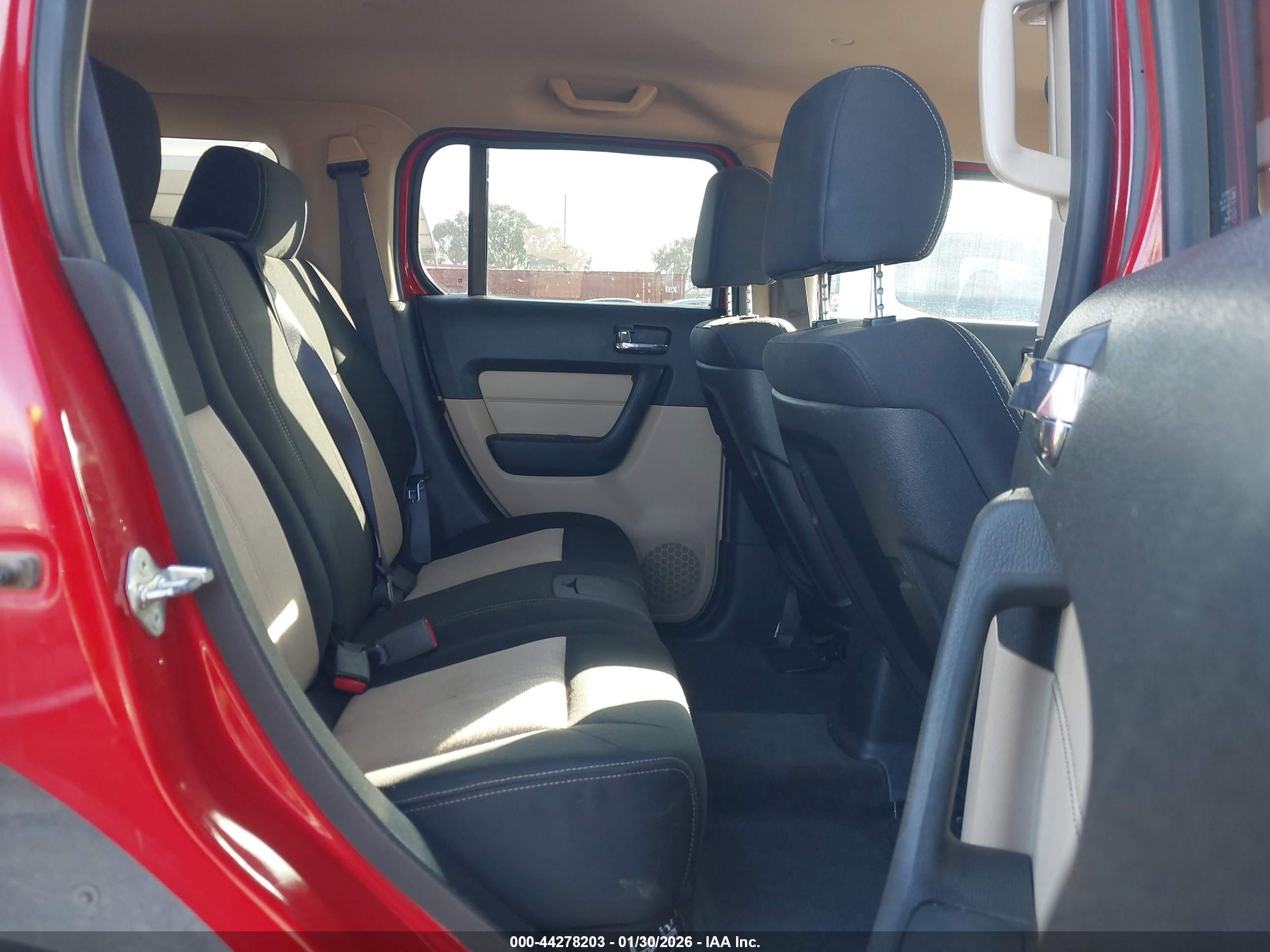 HUMMER H3 image 8