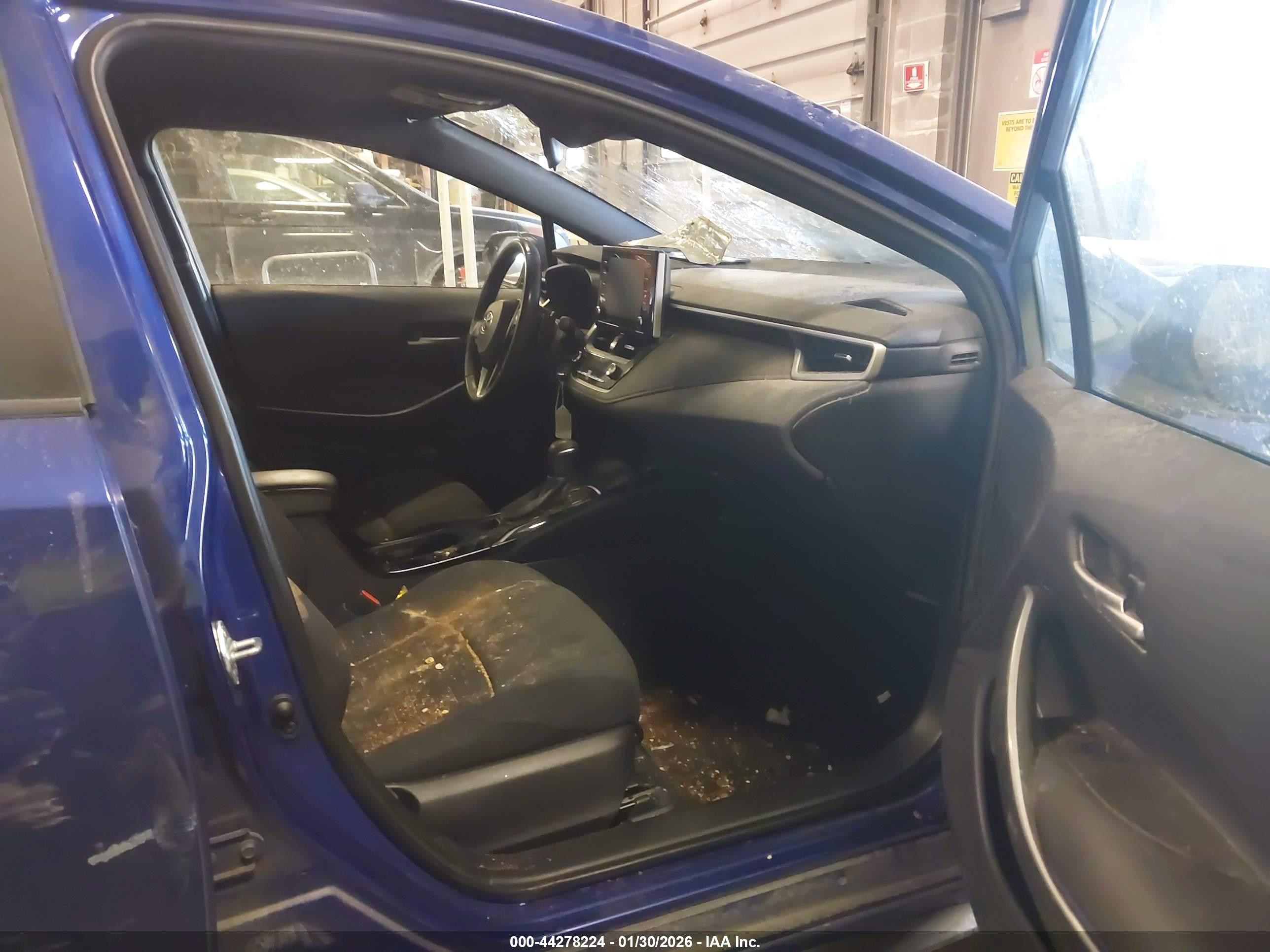 TOYOTA COROLLA image 5