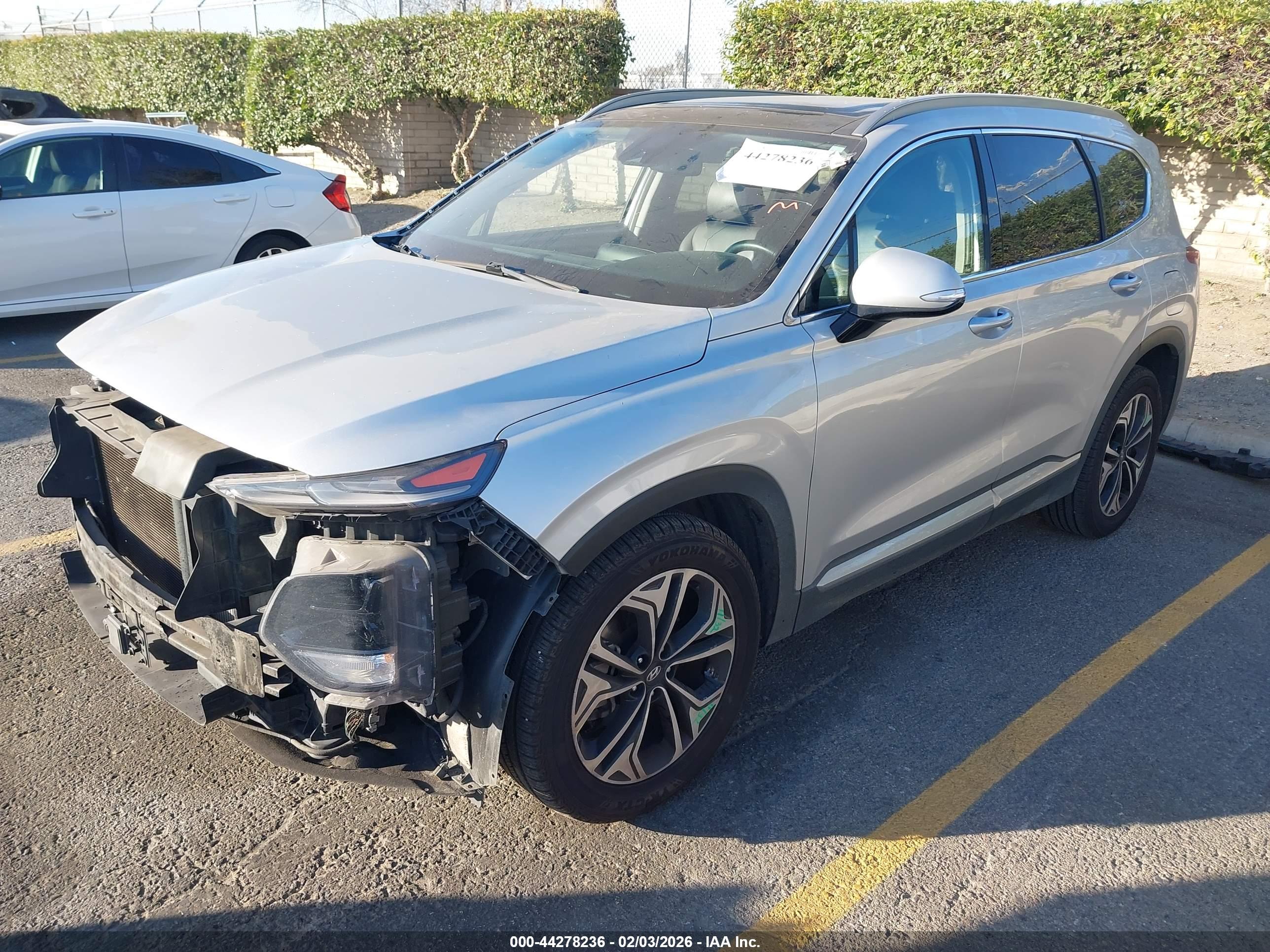 HYUNDAI SANTA image 2