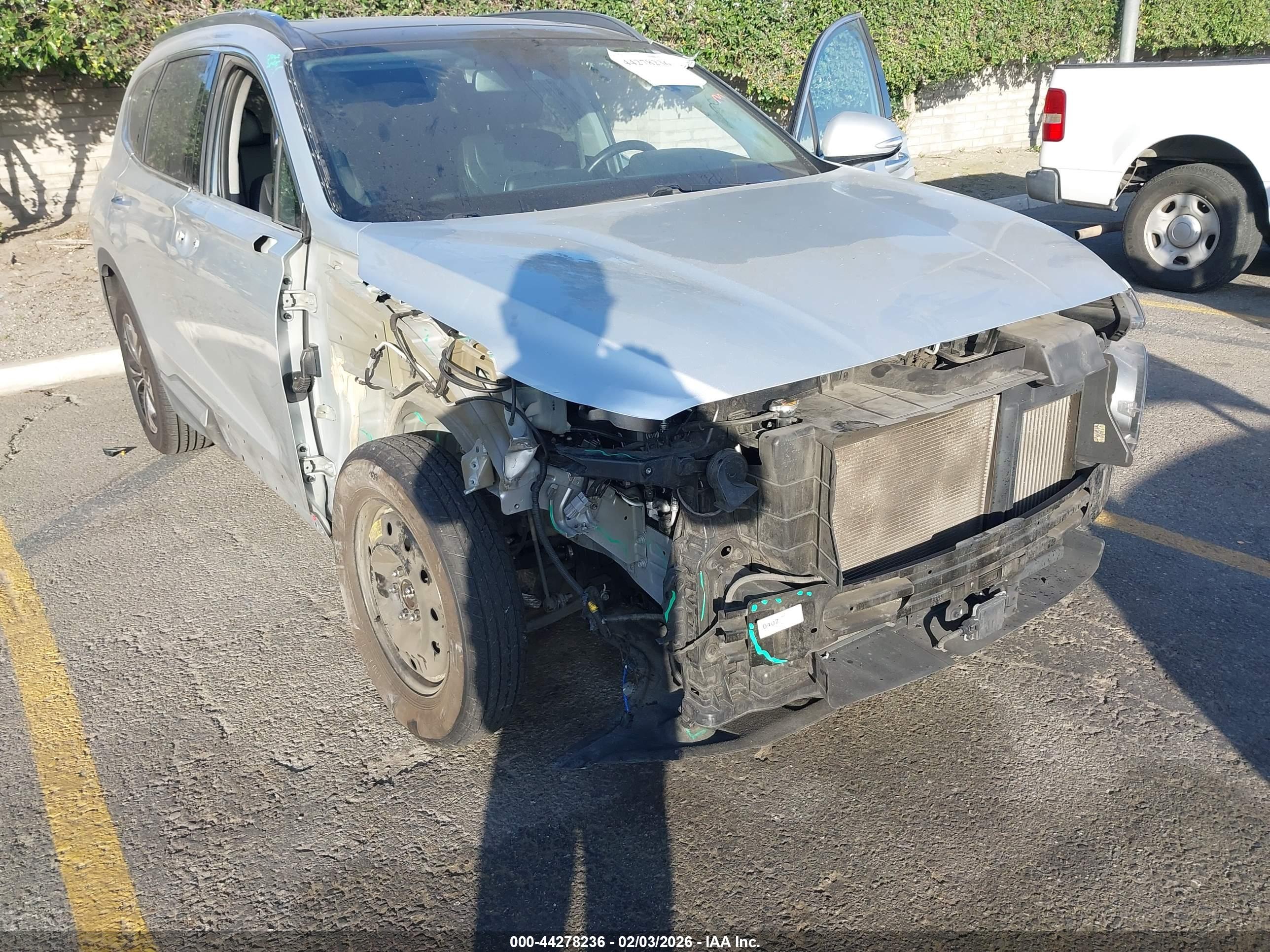 HYUNDAI SANTA image 6
