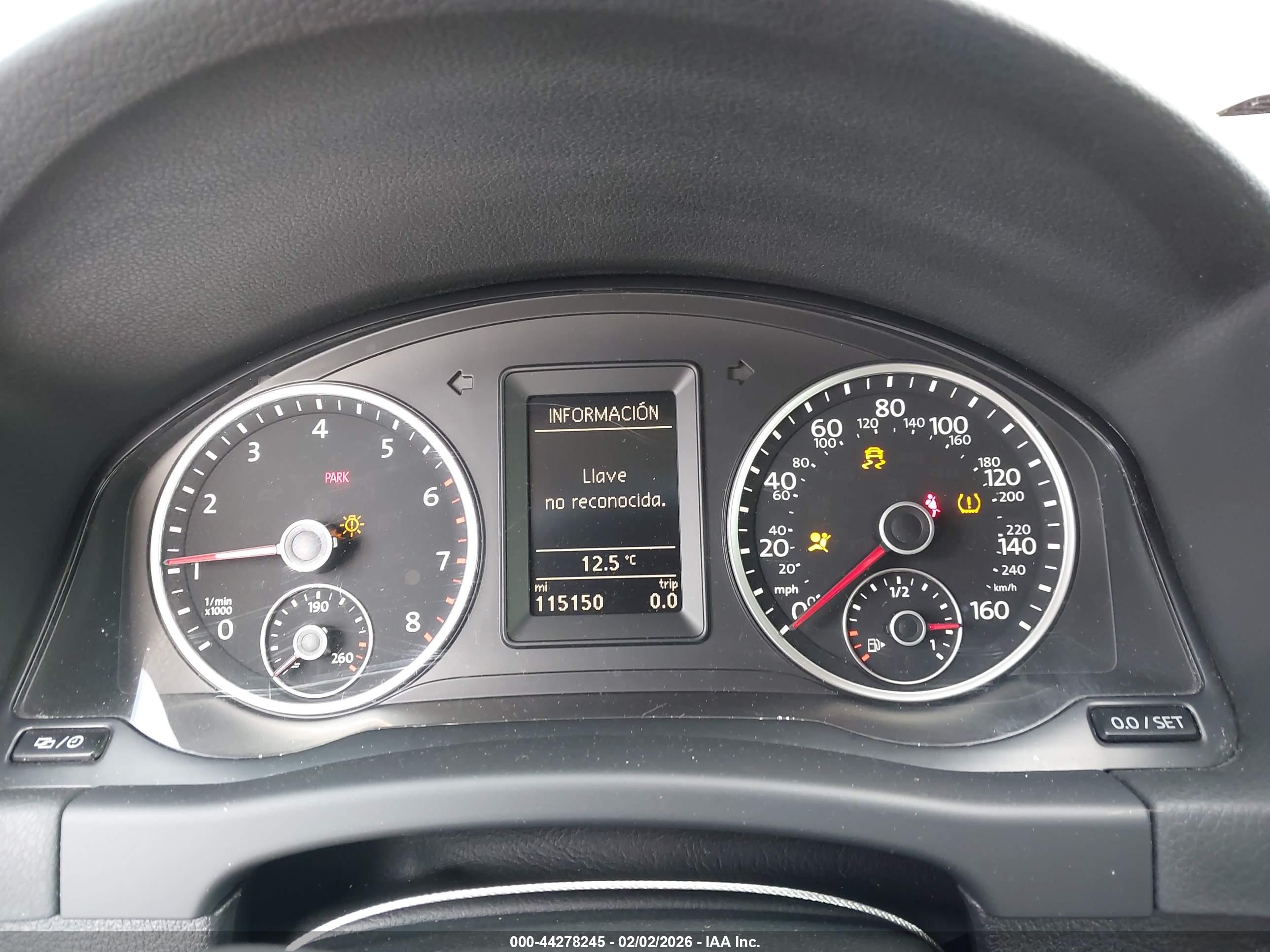 VOLKSWAGEN TIGUAN image 7