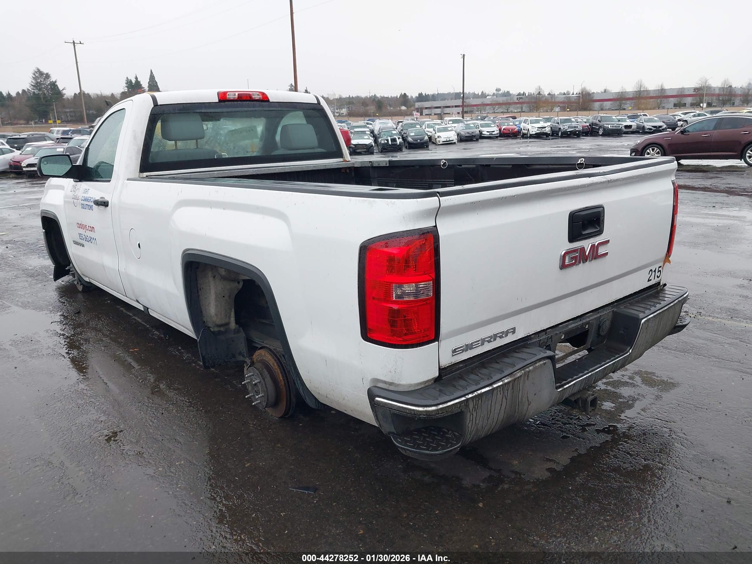 GMC SIERRA image 3