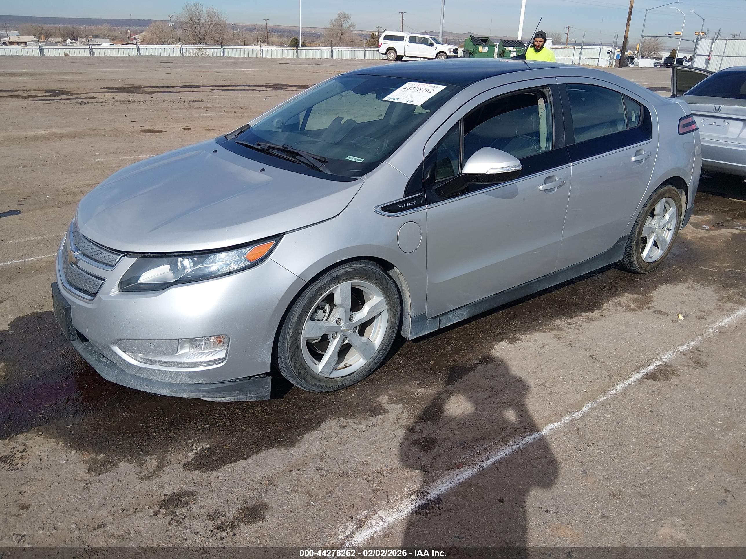 CHEVROLET VOLT image 2