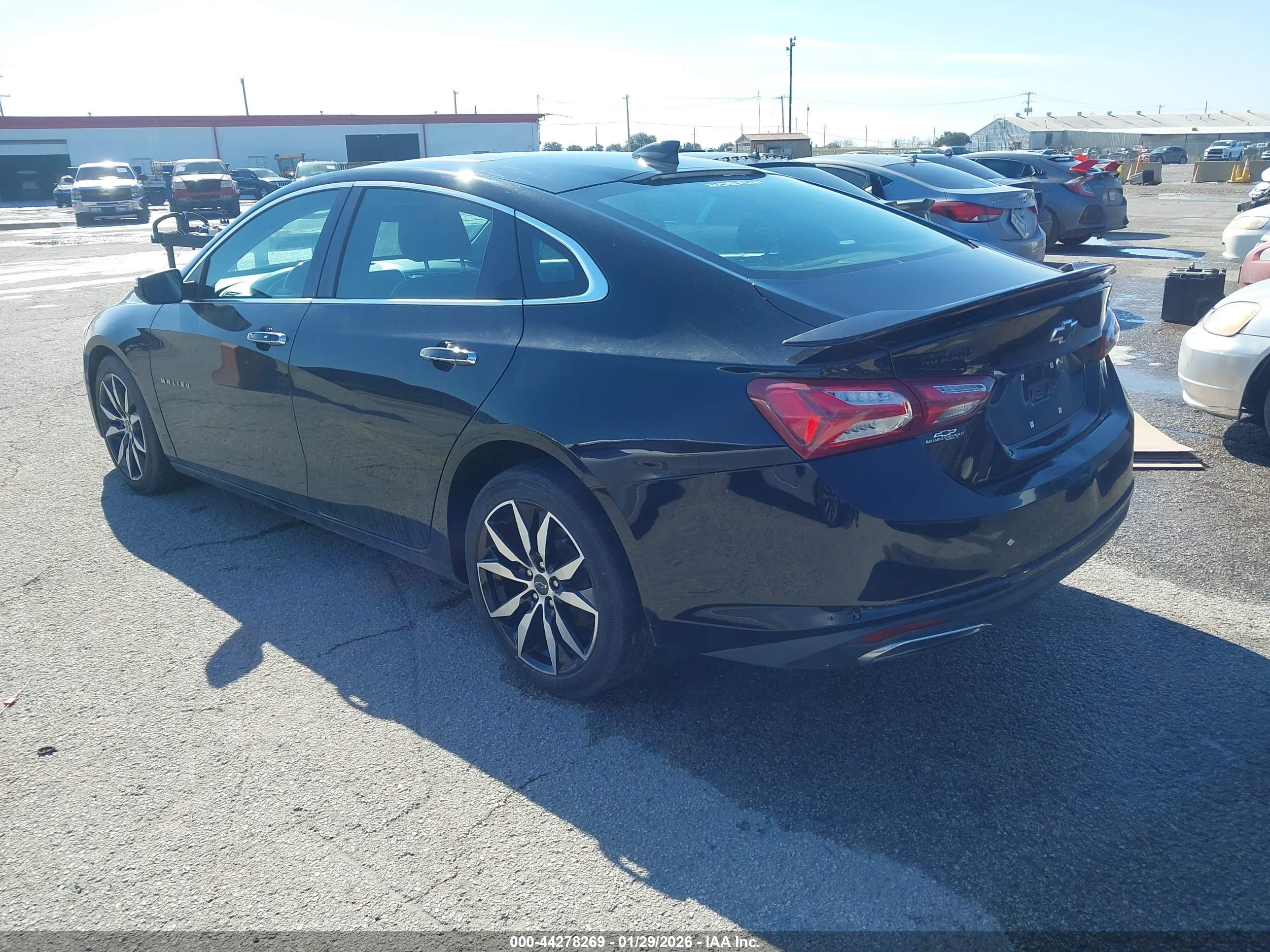 CHEVROLET MALIBU image 3