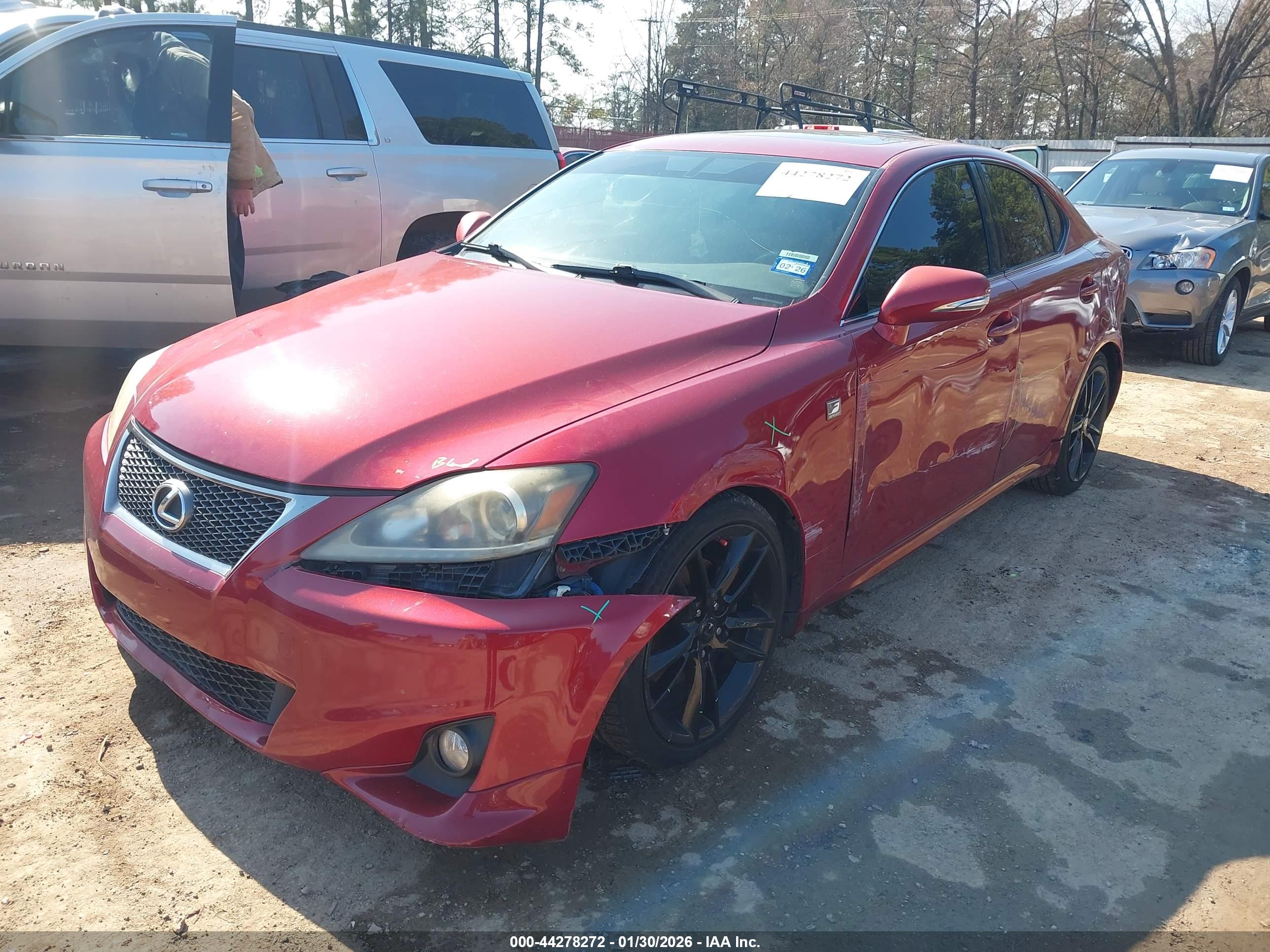 LEXUS IS image 2
