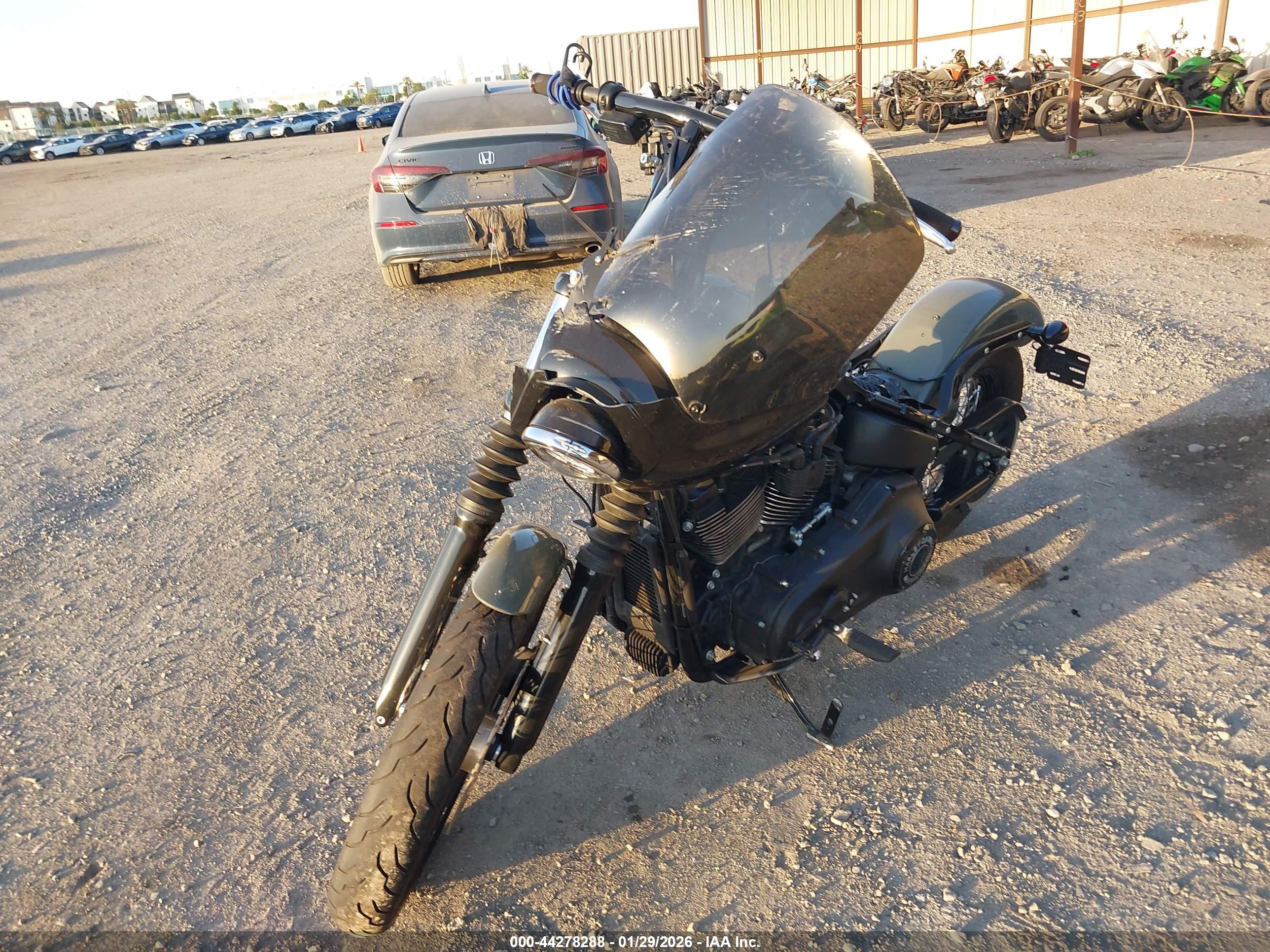 HARLEY-DAVIDSON FXBBS image 2